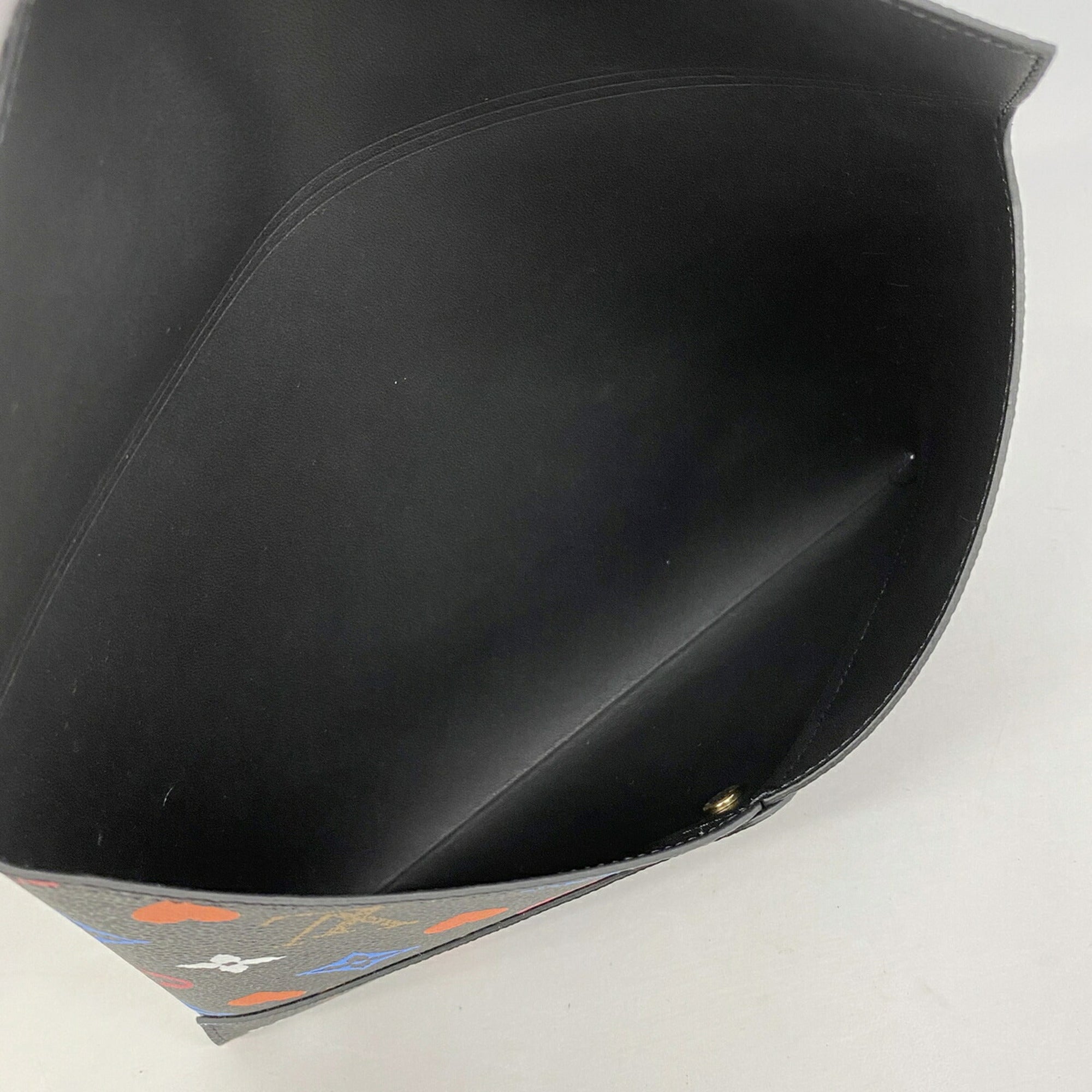 Louis Vuitton Black White Pouch (Pre-Owned)
