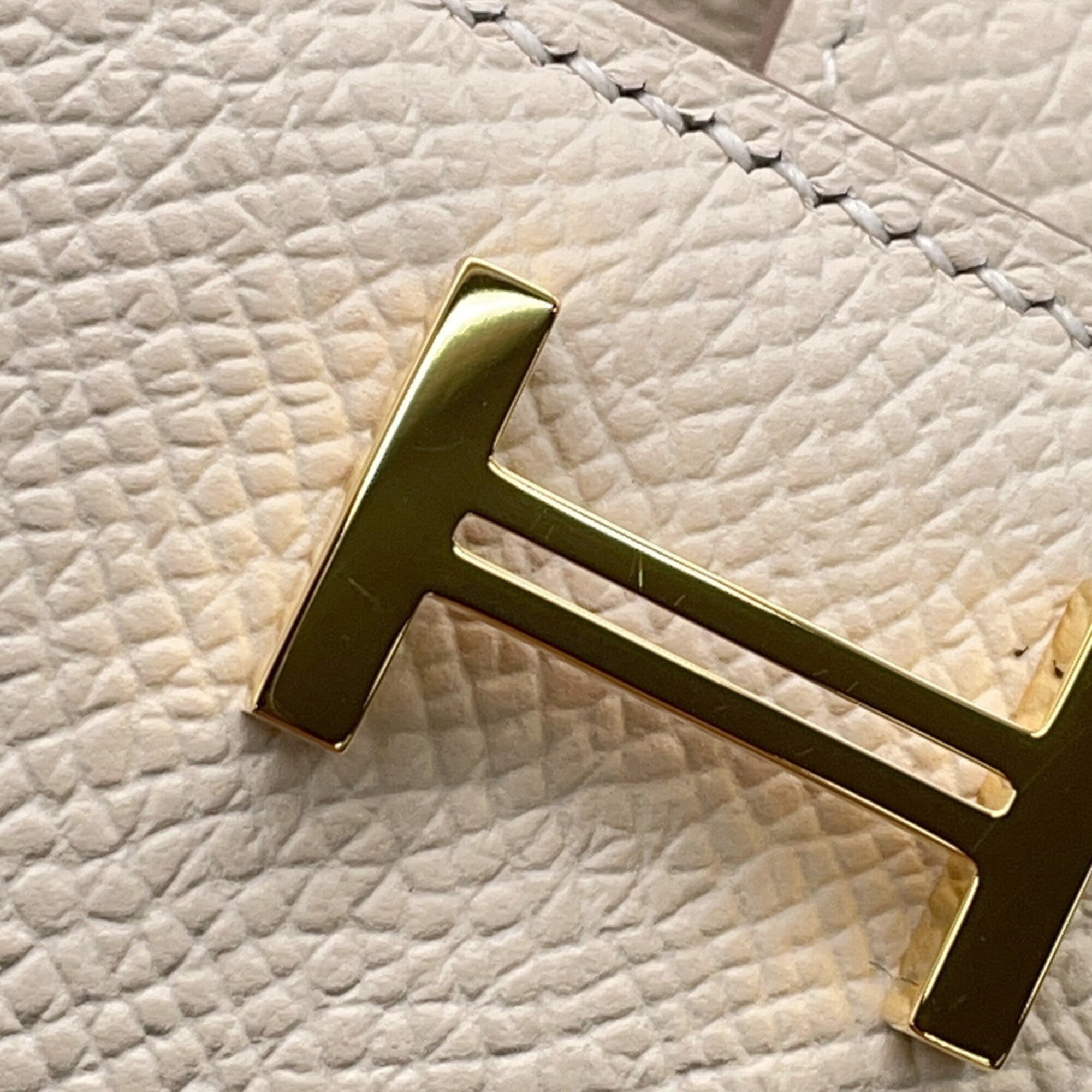 Hermes Ivory Epsom Leather Long Wallet (Bi-Fold) (Pre-Owned)