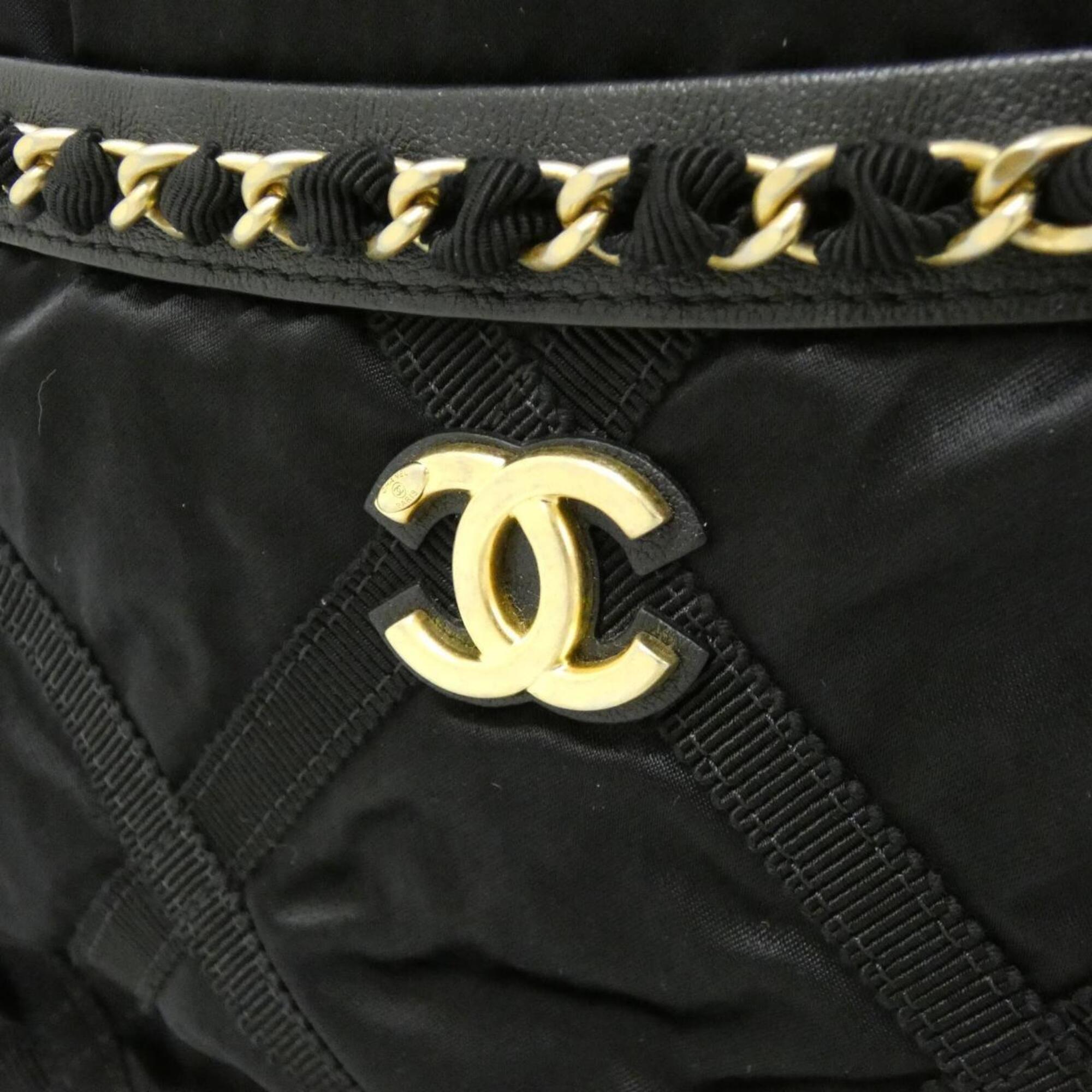 Chanel Black Nylon Handbag (Pre-Owned)