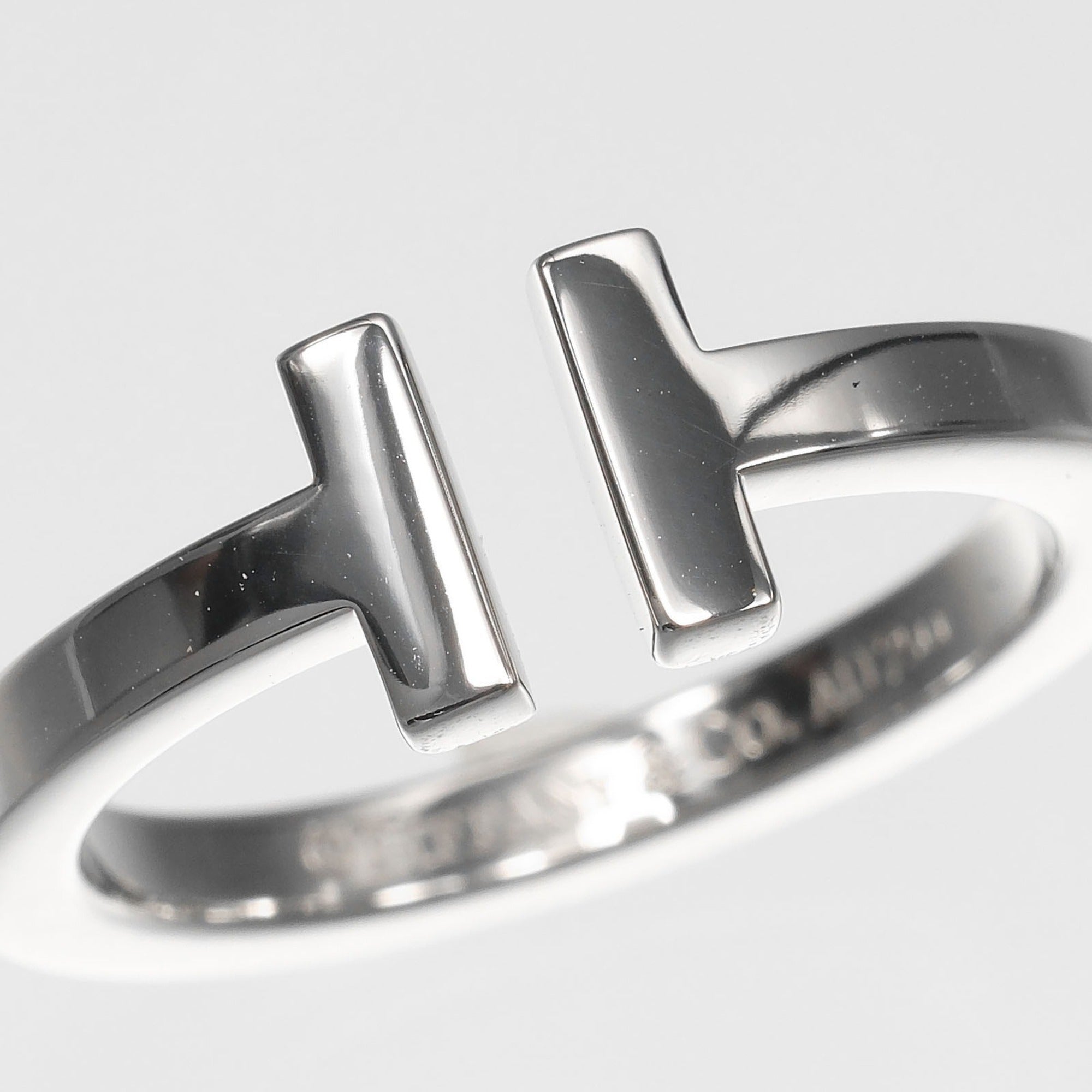 Tiffany White Gold (18K) Band Ring (Pre-Owned)