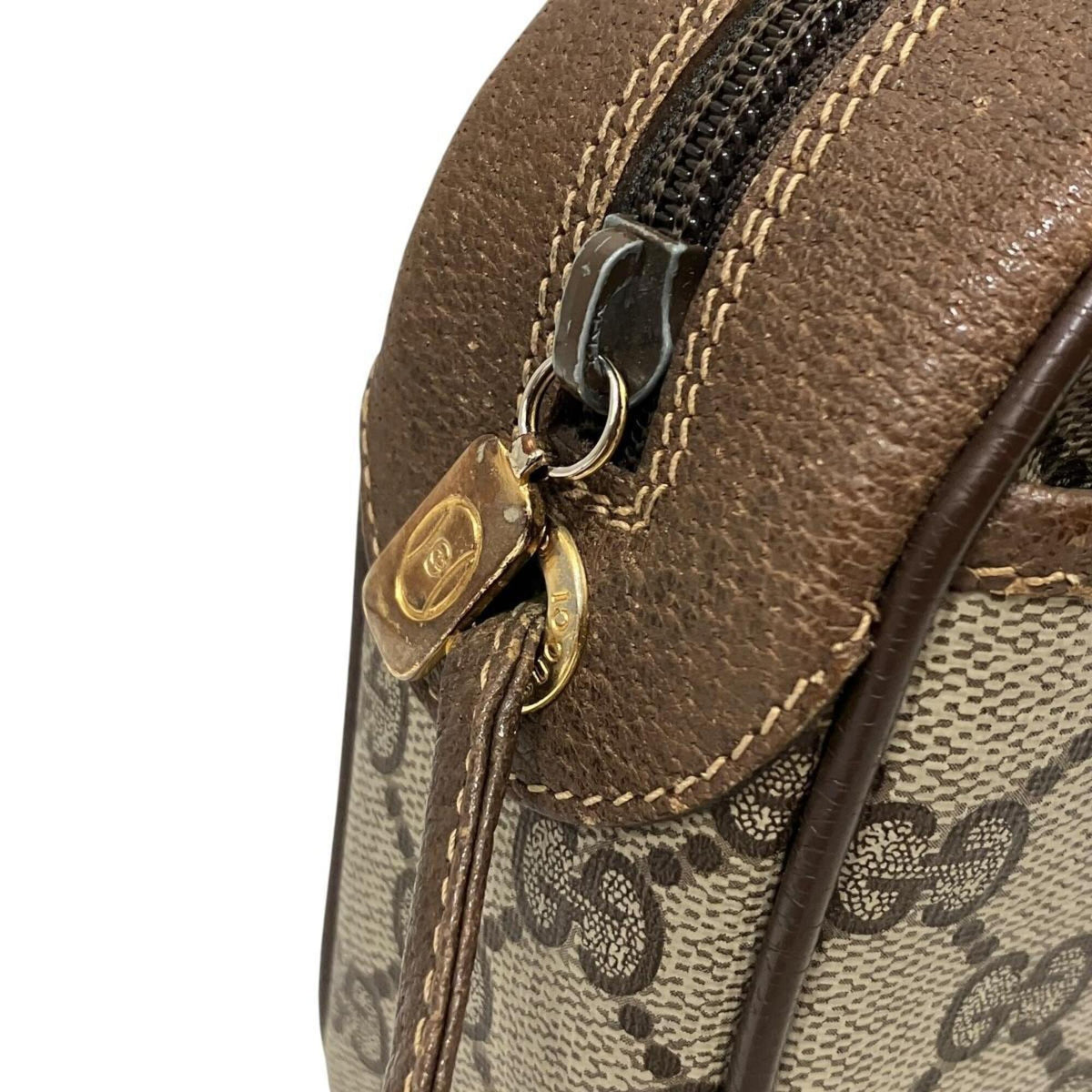 Gucci Beige Brown Gg Supreme Shoulder Bag (Pre-Owned)