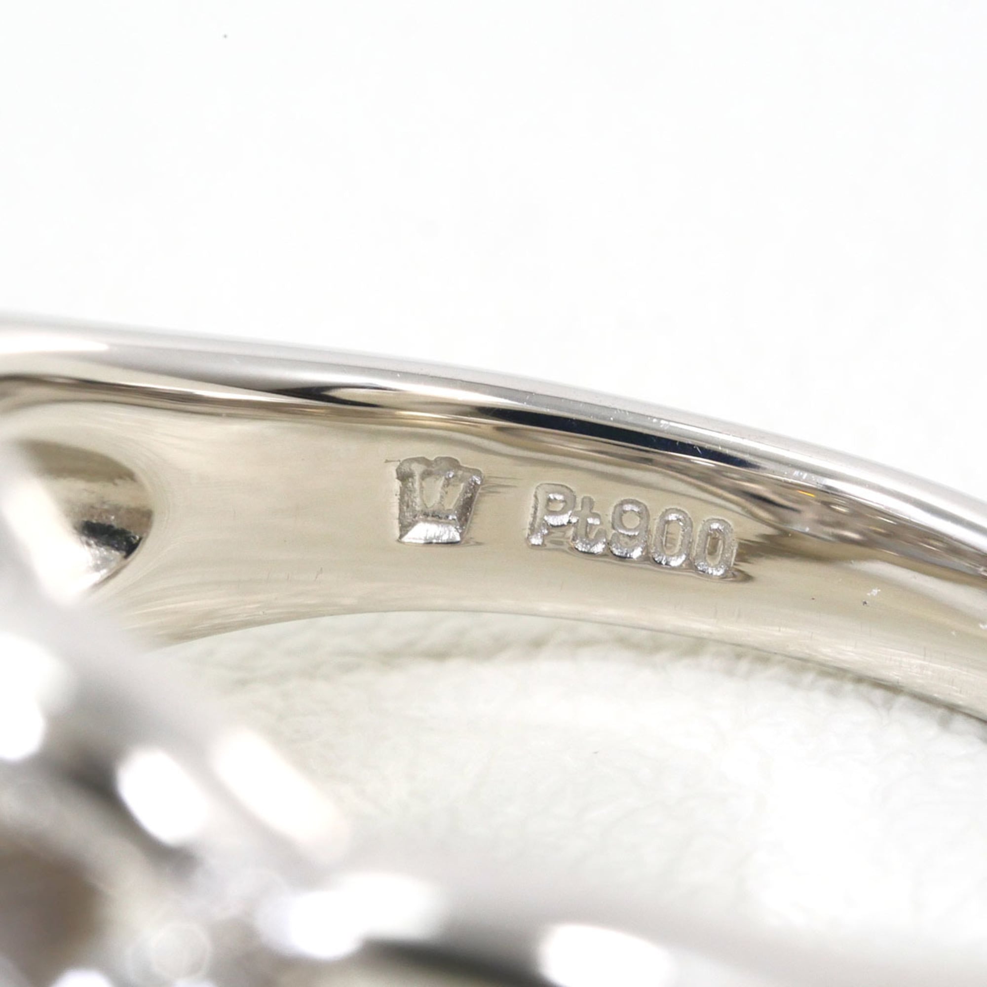 Unbranded Platinum 900 Band Ring (Pre-Owned)