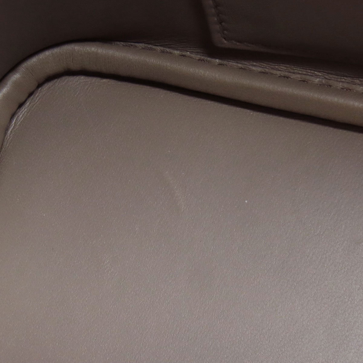 Hermes Etain Epsom Leather Handbag (Pre-Owned)