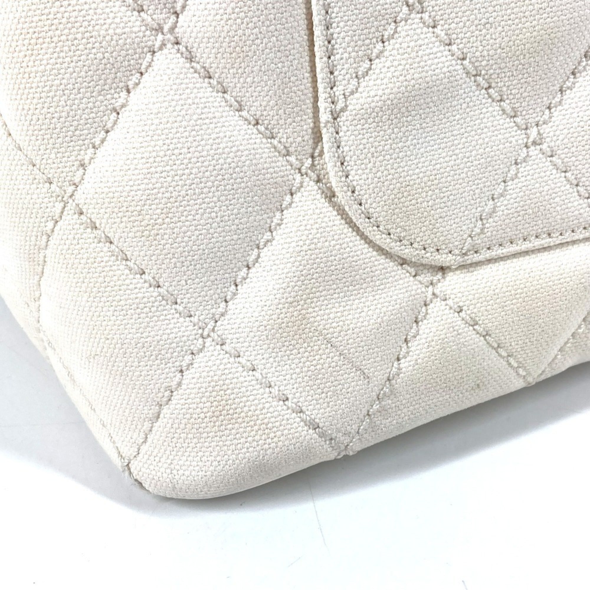 Chanel White Leather Canvas Shoulder Bag Tote Bag (Pre-Owned)