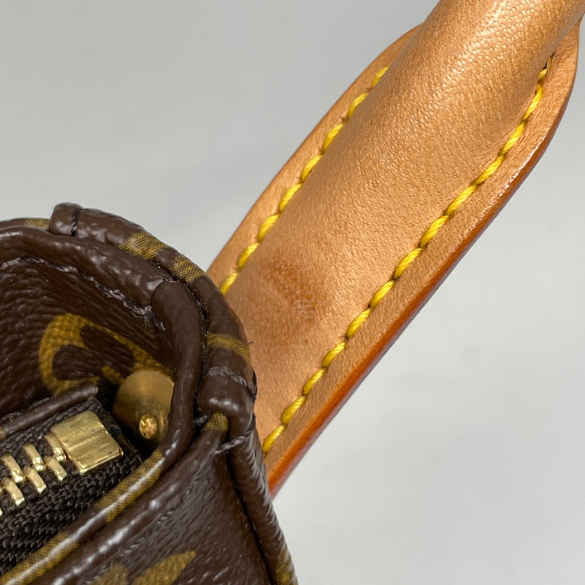 Louis Vuitton Brown Monogram Shoulder Bag (Pre-Owned)