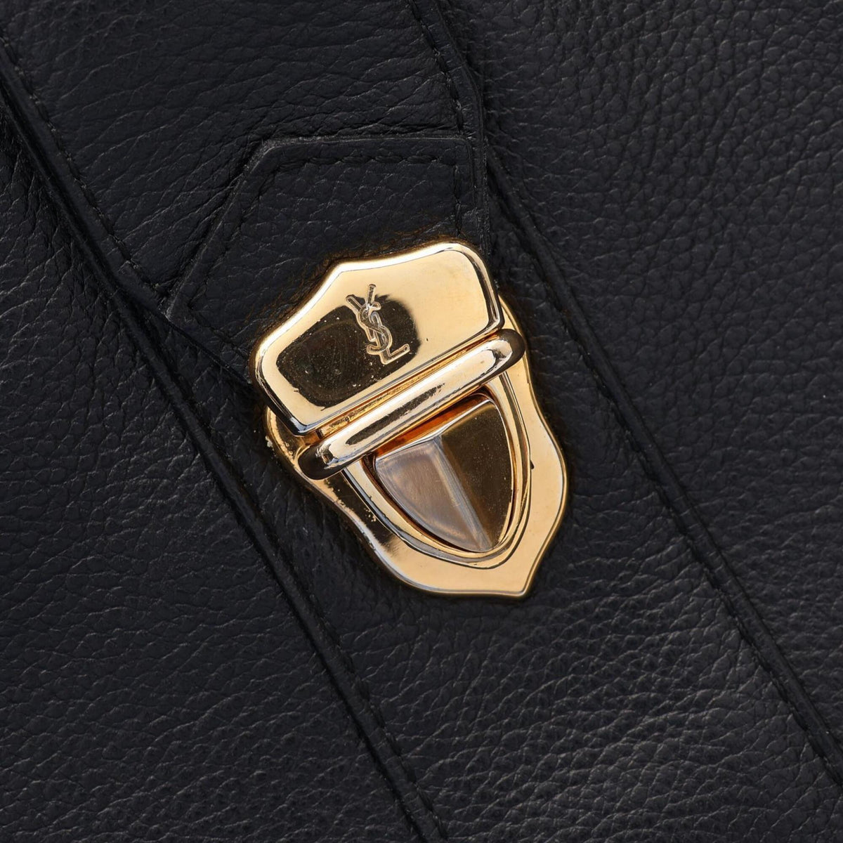 Yves Saint Laurent Black Leather Handbag Shoulder Bag (Pre-Owned)