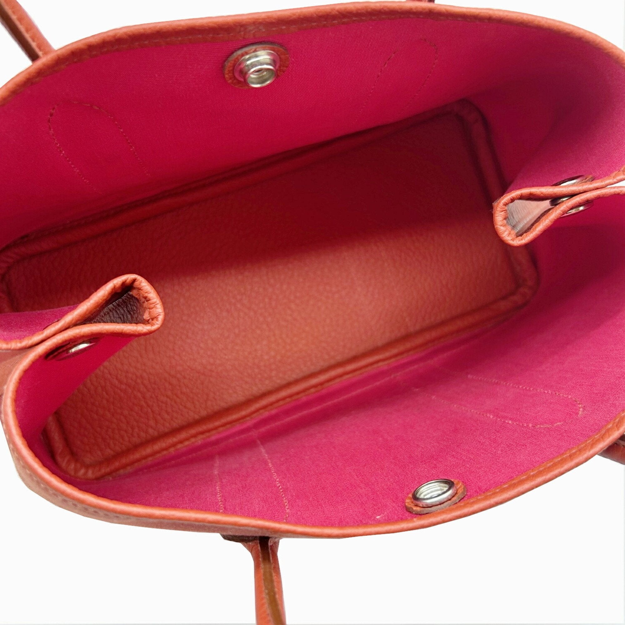 Hermes Red Color Toile H Tote Bag (Pre-Owned)