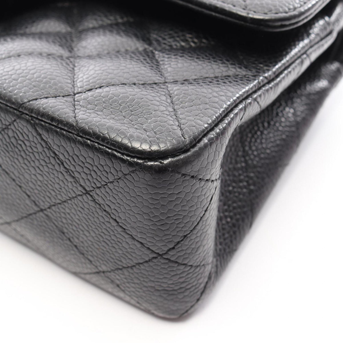 Chanel Black Grained Calfskin Handbag Shoulder Bag (Pre-Owned)