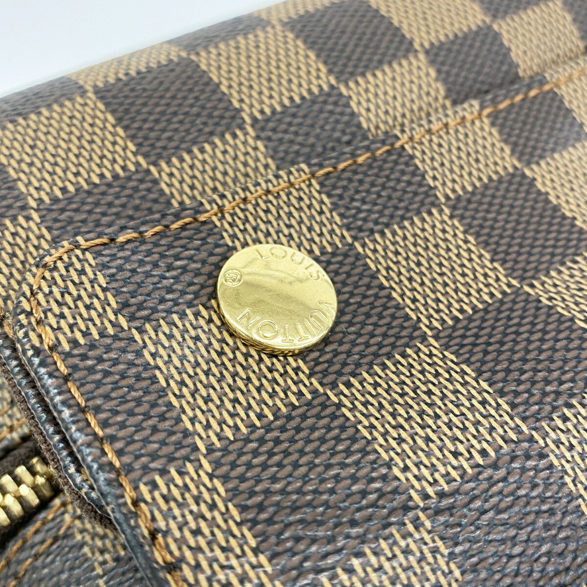 Louis Vuitton Ebene Shoulder Bag (Pre-Owned)