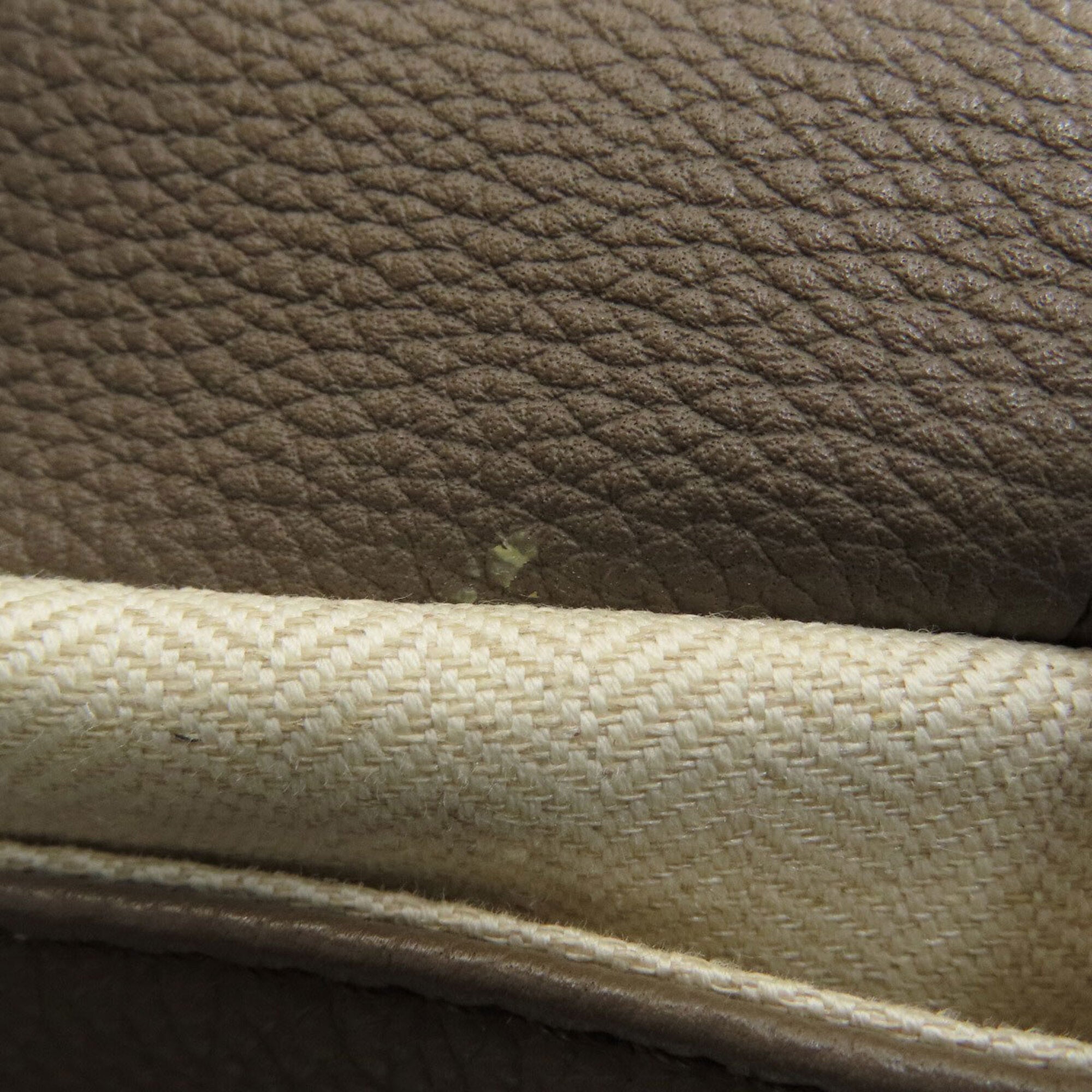 Loewe Brown Leather Shoulder Bag (Pre-Owned)