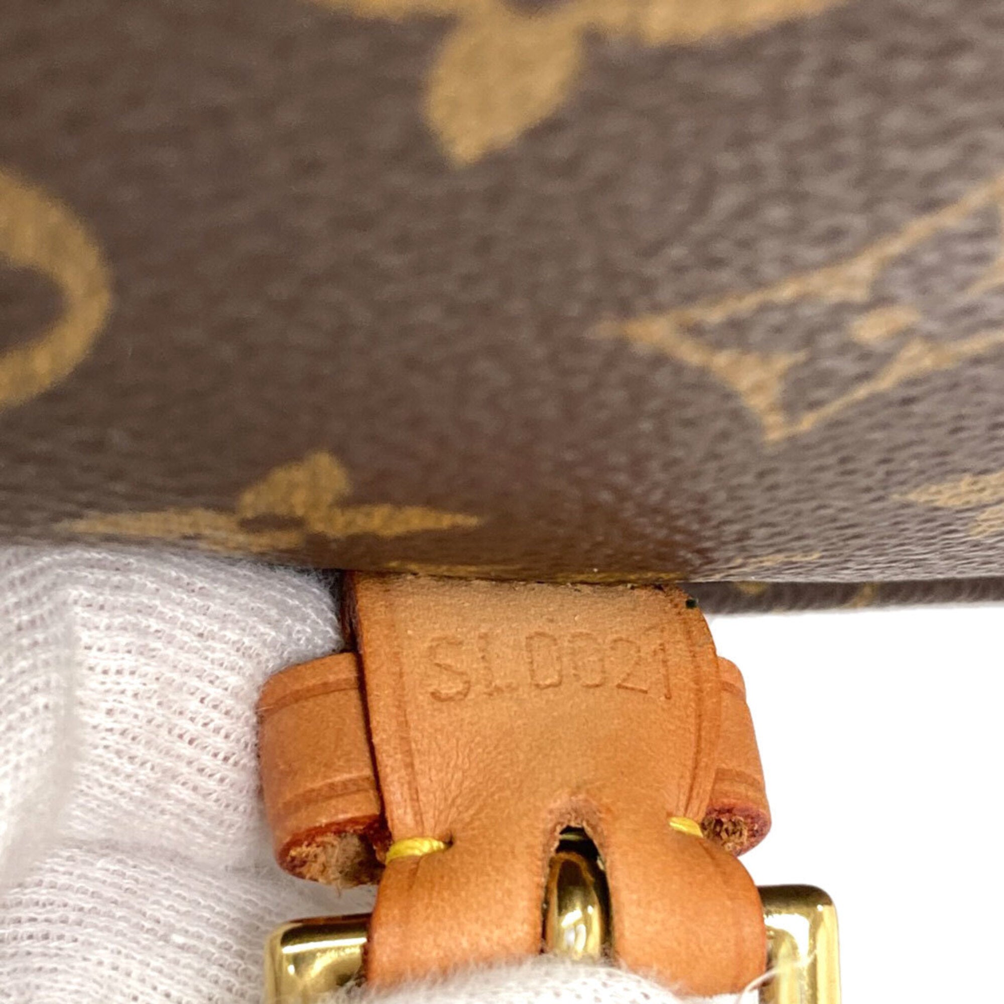 Louis Vuitton Monogram Monogram Shoulder Bag (Pre-Owned)