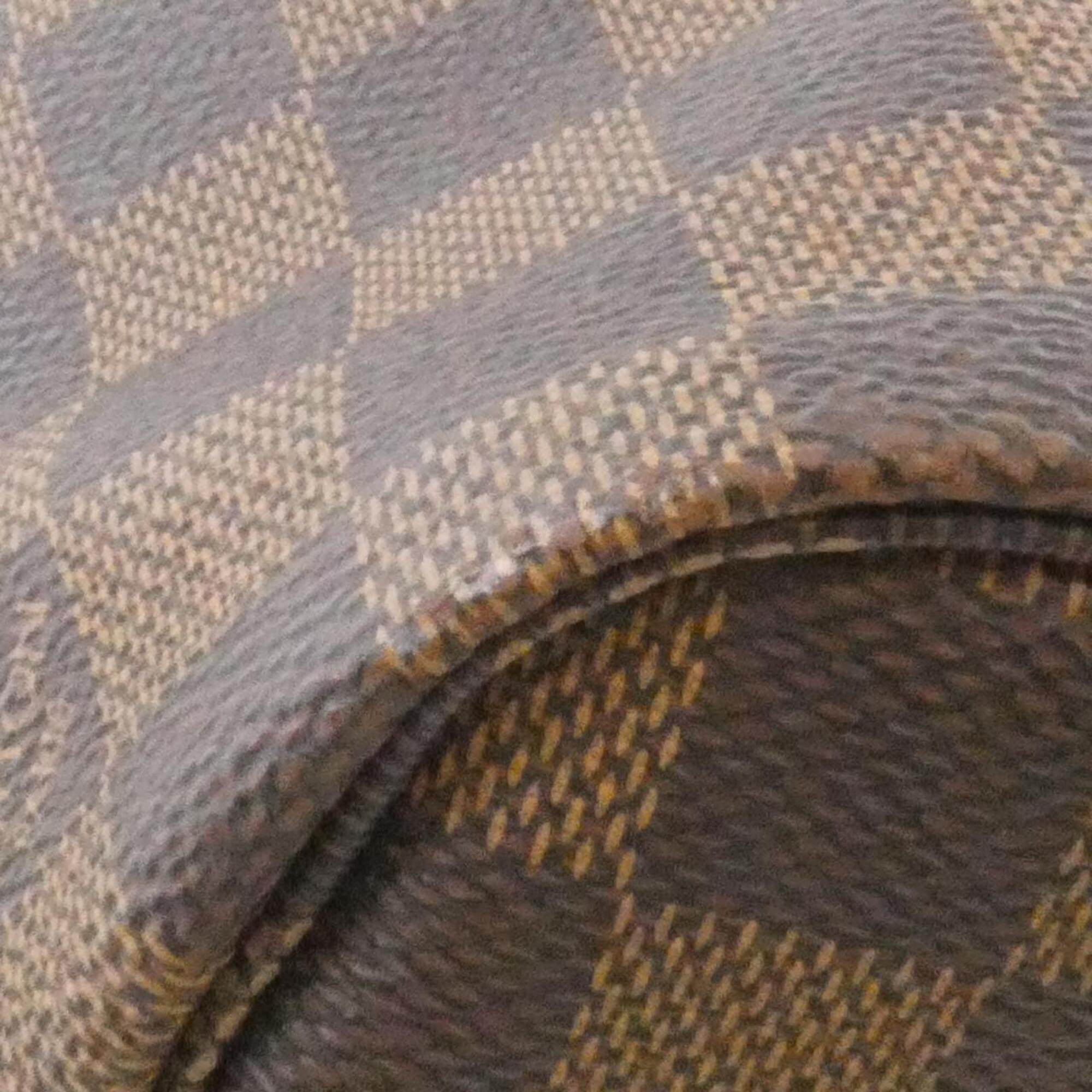 Louis Vuitton Brown Coated Canvas Handbag (Pre-Owned)