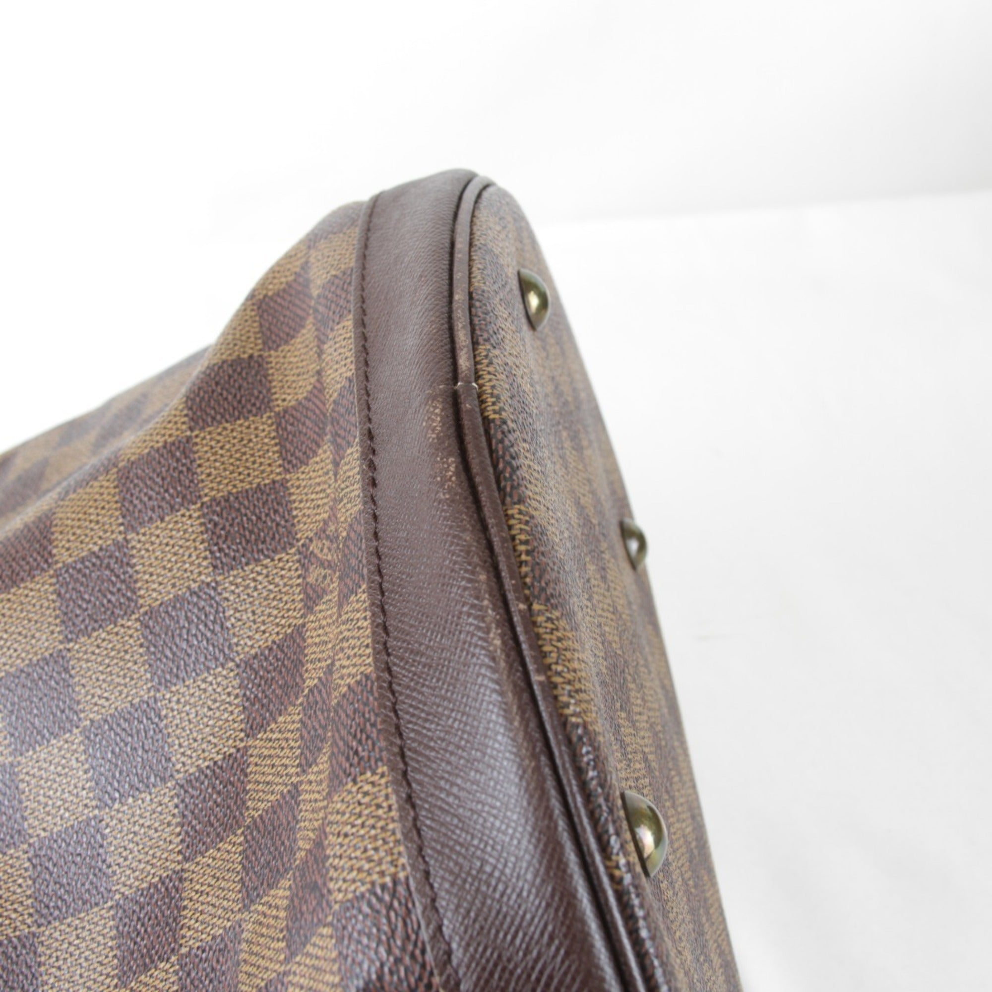 Louis Vuitton Black Damier Canvas Red Color White Damier Canvas Shoulder Bag (Pre-Owned)