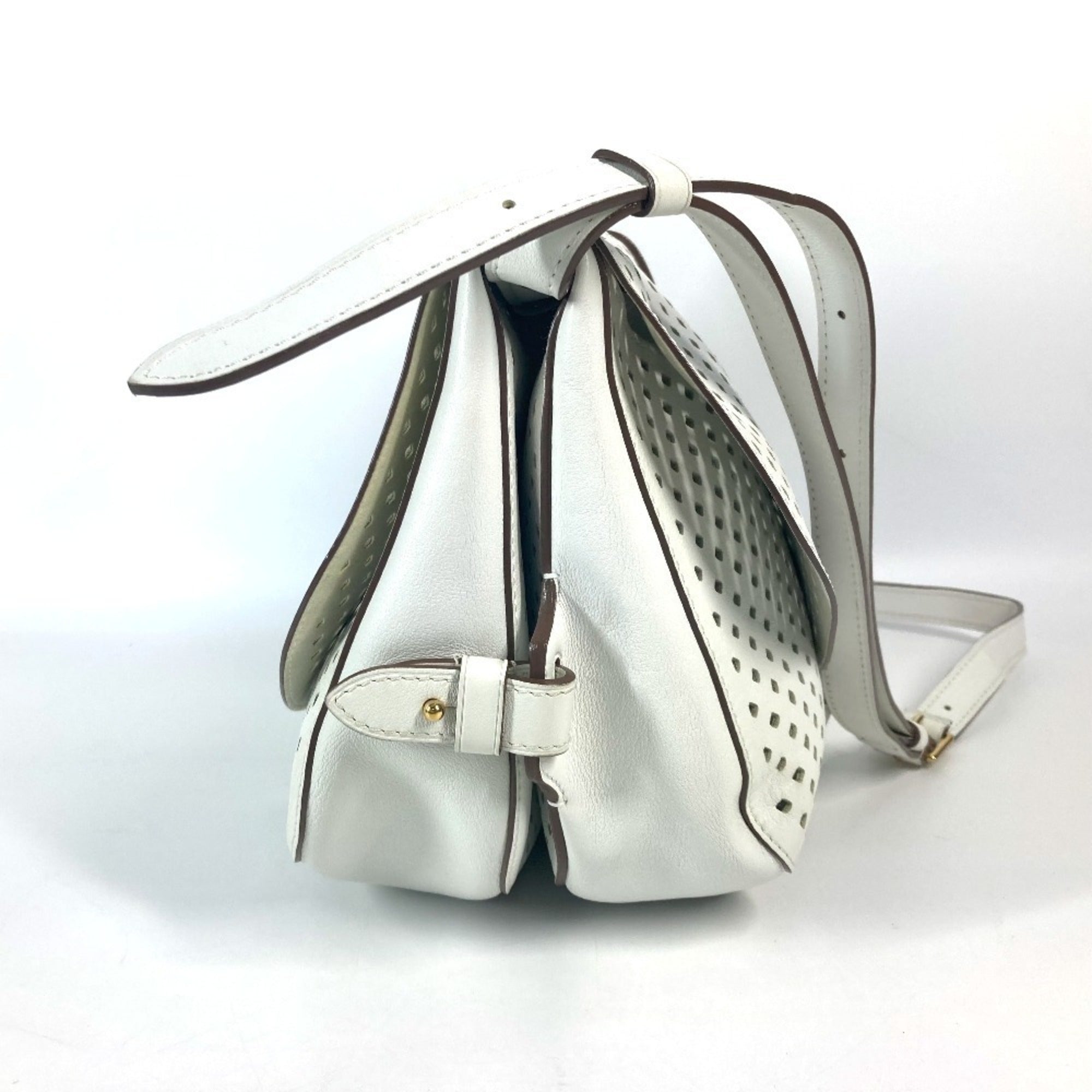 Louis Vuitton White Leather Messenger Bag Shoulder Bag (Pre-Owned)