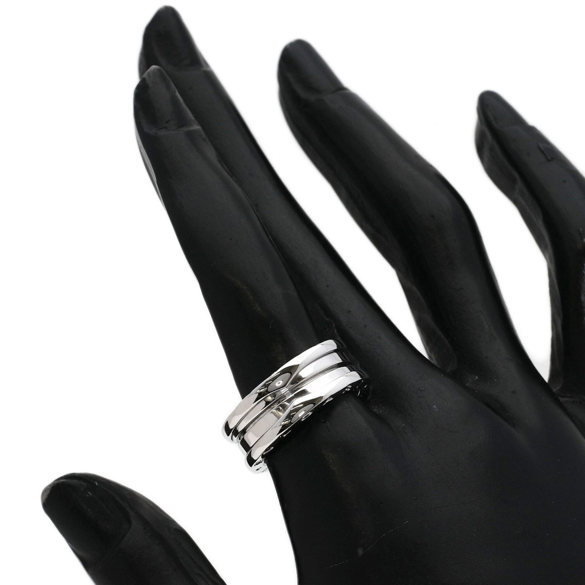 Bvlgari White Gold (18K) Band Ring (Pre-Owned)