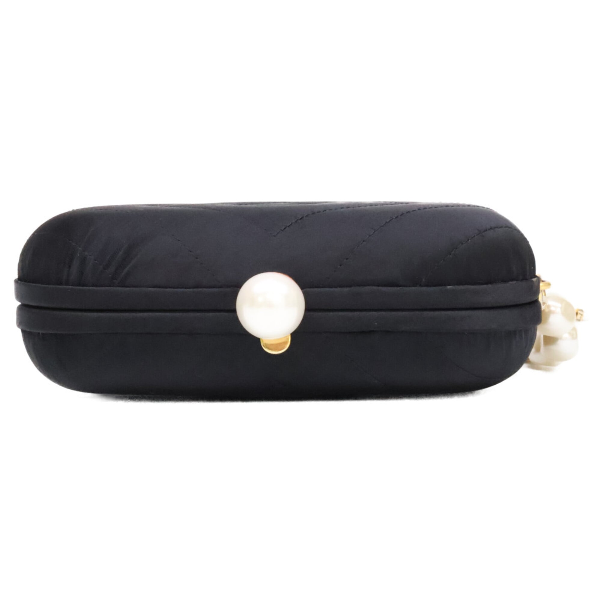 Chanel Black Satin Clutch Bag (Pre-Owned)