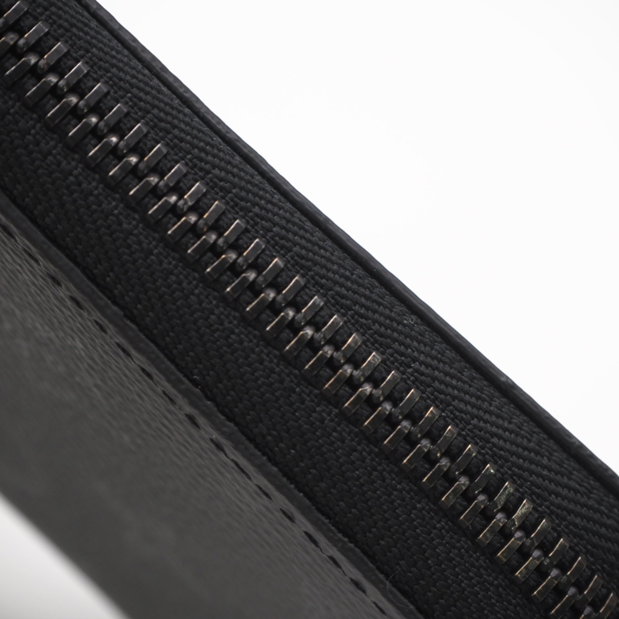 Louis Vuitton Monogram Black Coated Canvas Long Wallet (Bi-Fold) (Pre-Owned)