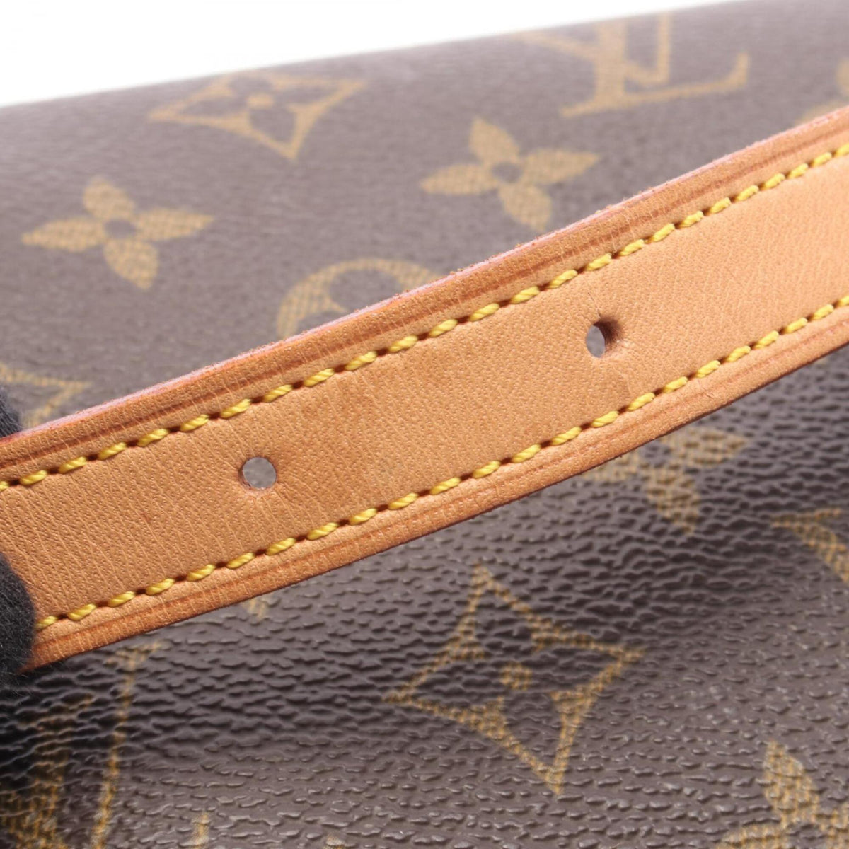 Louis Vuitton Brown Coated Canvas Leather Handbag Shoulder Bag (Pre-Owned)