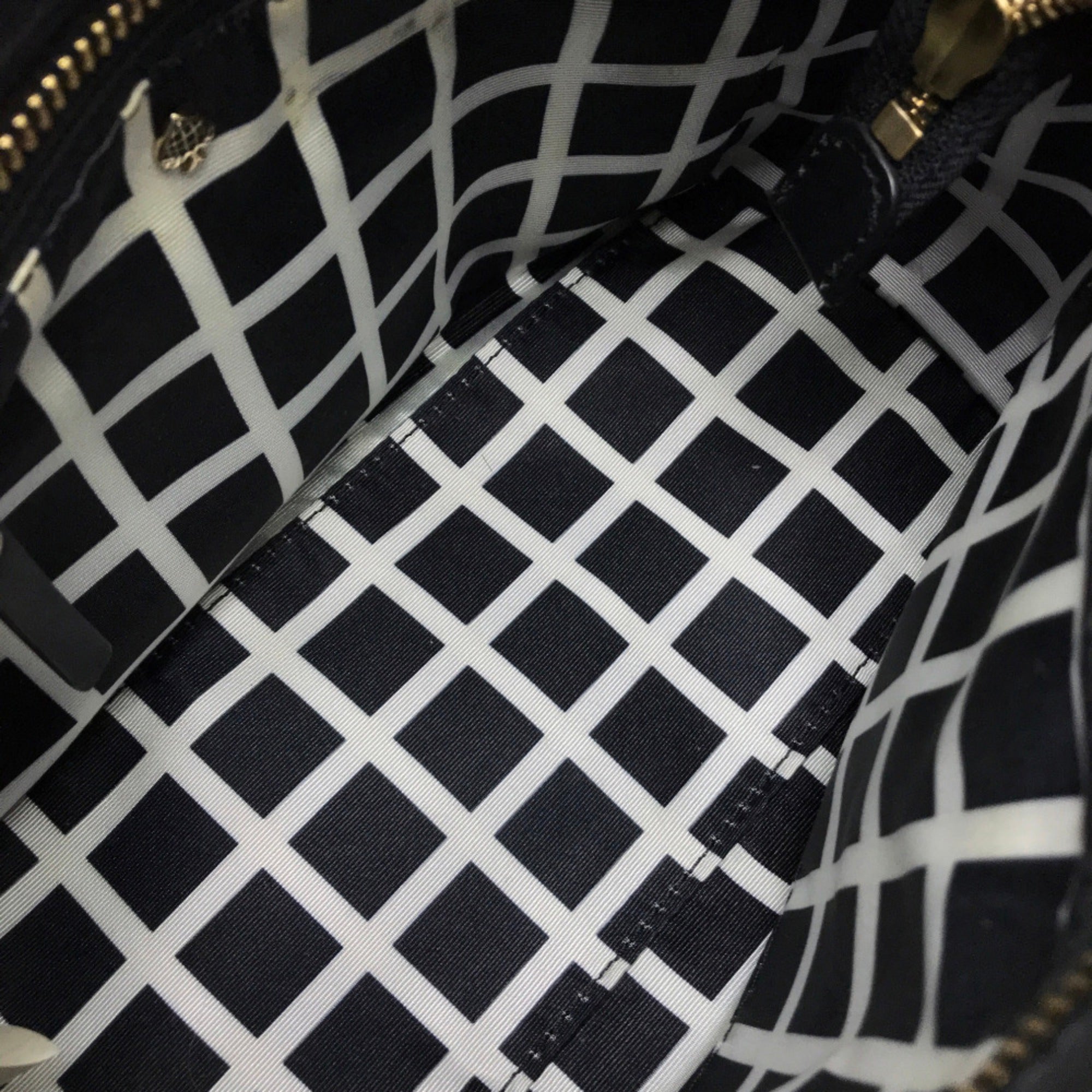 Kate Spade Gray Leather Handbag (Pre-Owned)