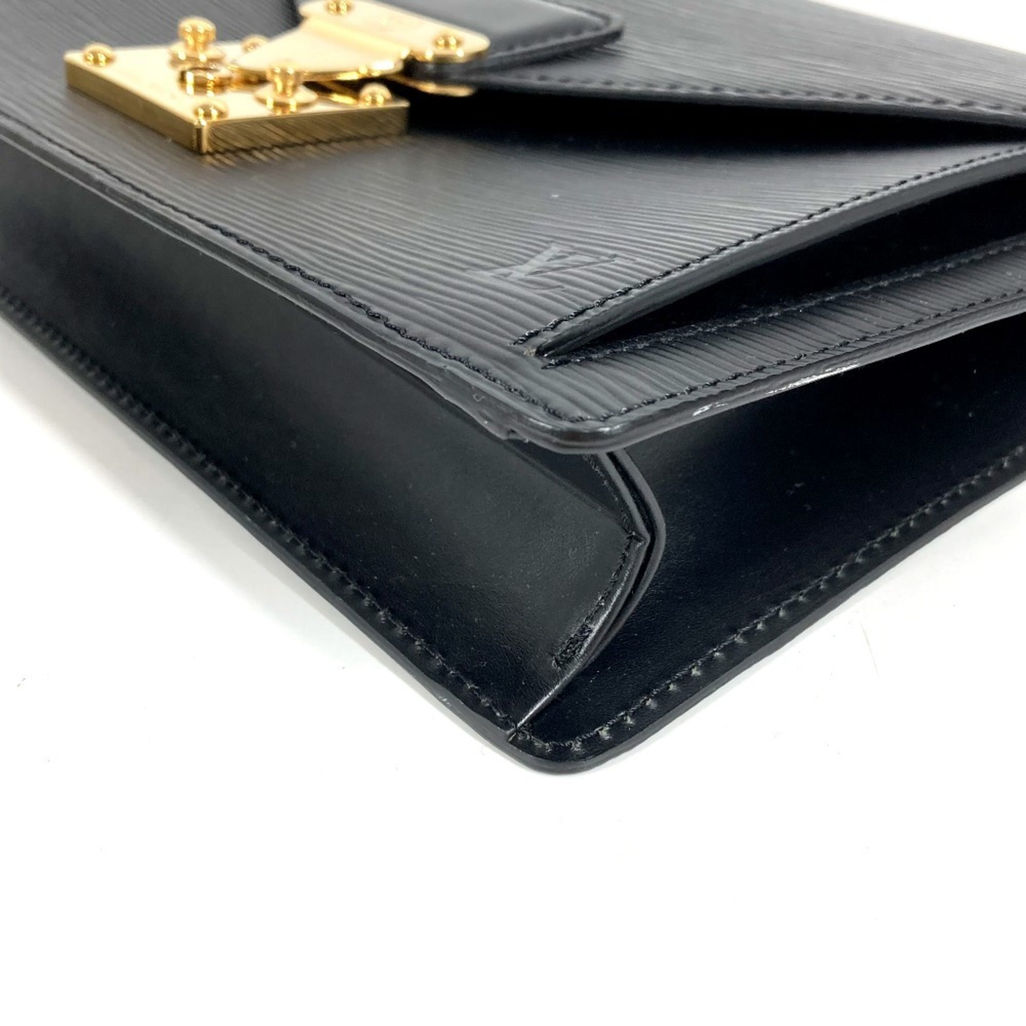 Louis Vuitton Black Noir Epi Leather Clutch Bag Pochette (Pre-Owned)