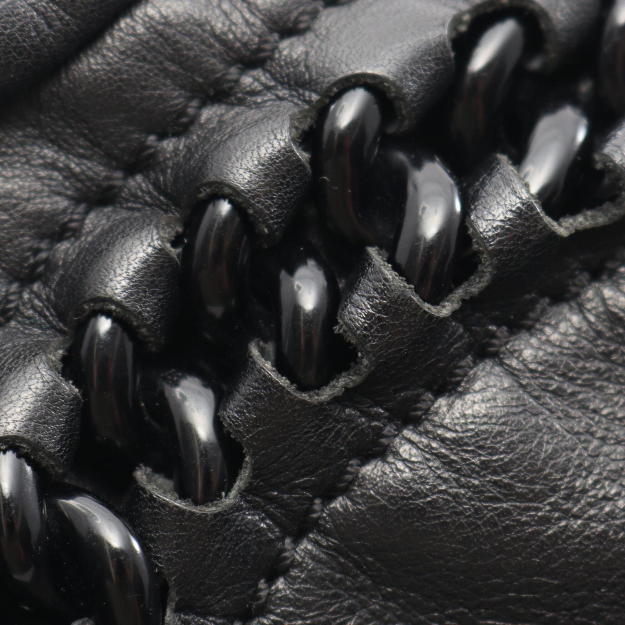 Chanel Black Leather Handbag Shoulder Bag (Pre-Owned)