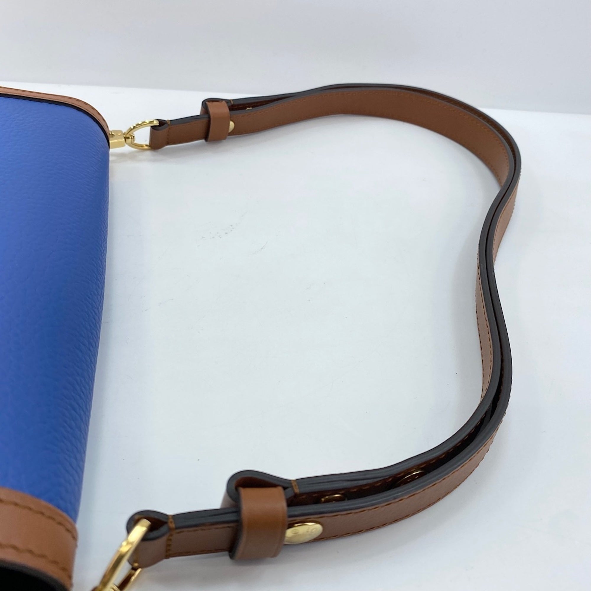 Louis Vuitton Multi-Color Shoulder Bag (Pre-Owned)