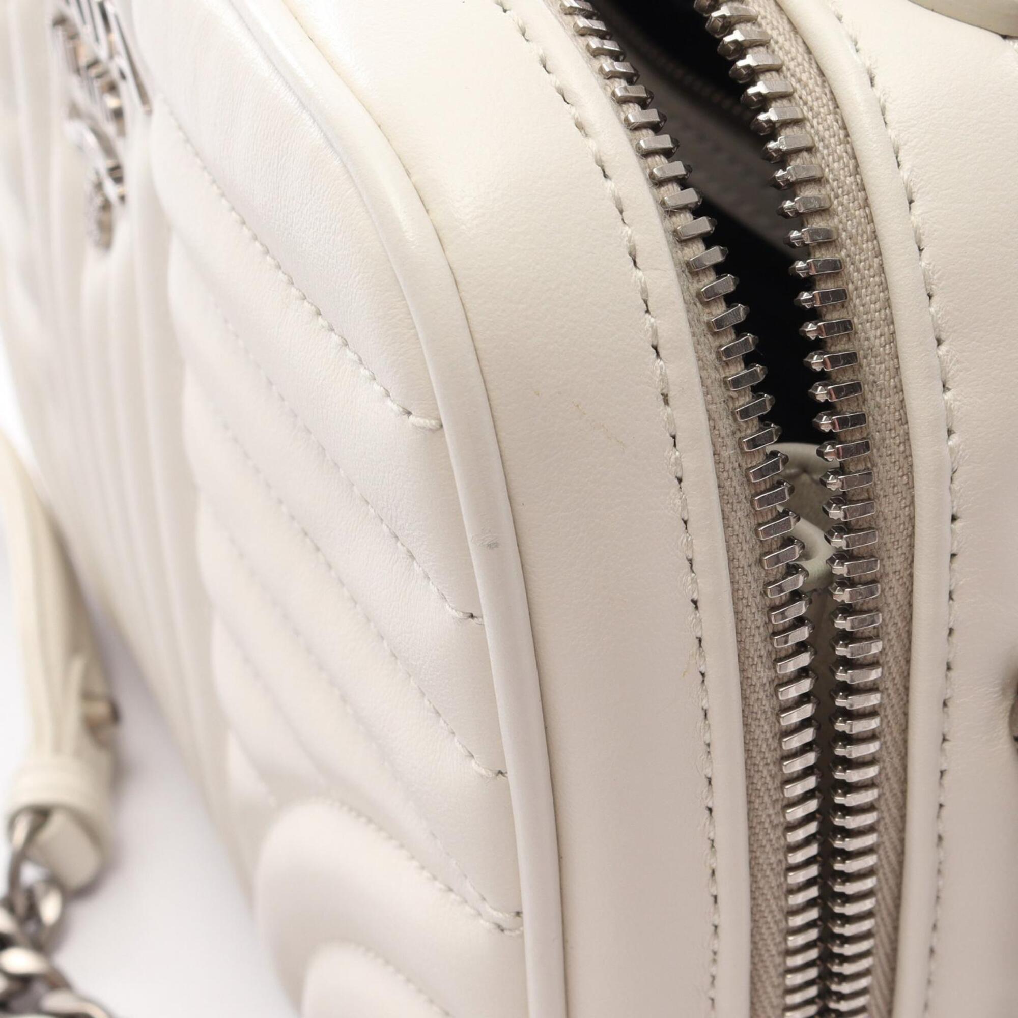 Prada White Leather Handbag (Pre-Owned)