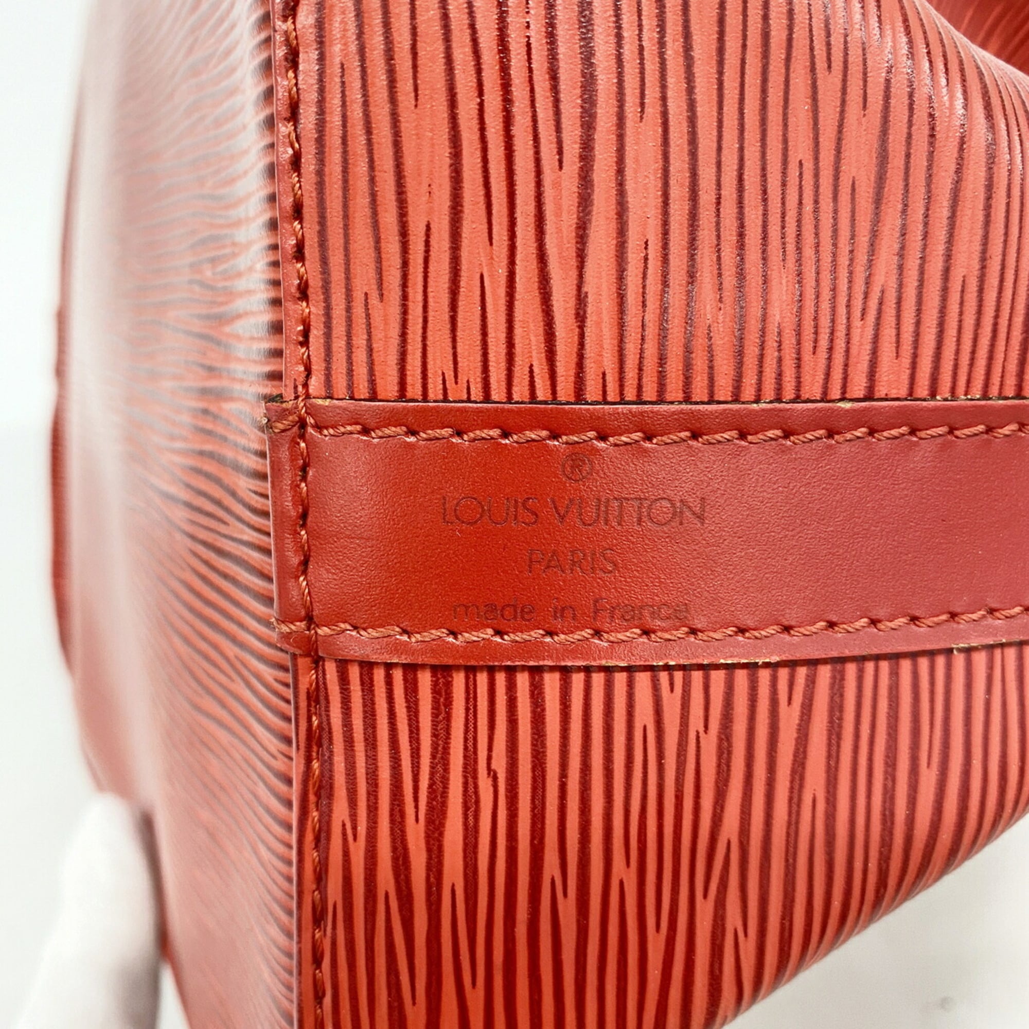 Louis Vuitton Castilian Red Shoulder Bag (Pre-Owned)