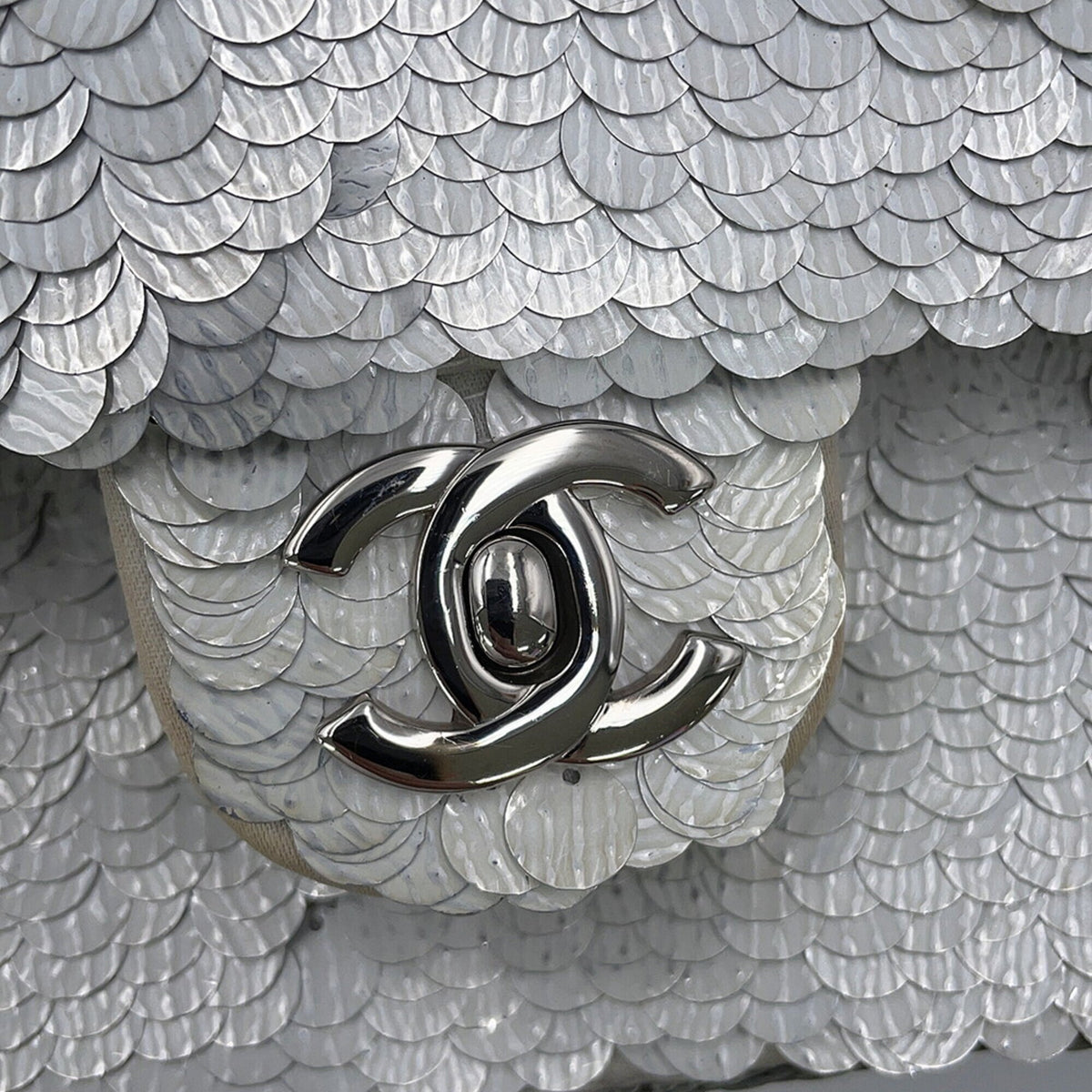 Chanel Silver Spangles Leather Handbag Shoulder Bag (Pre-Owned)
