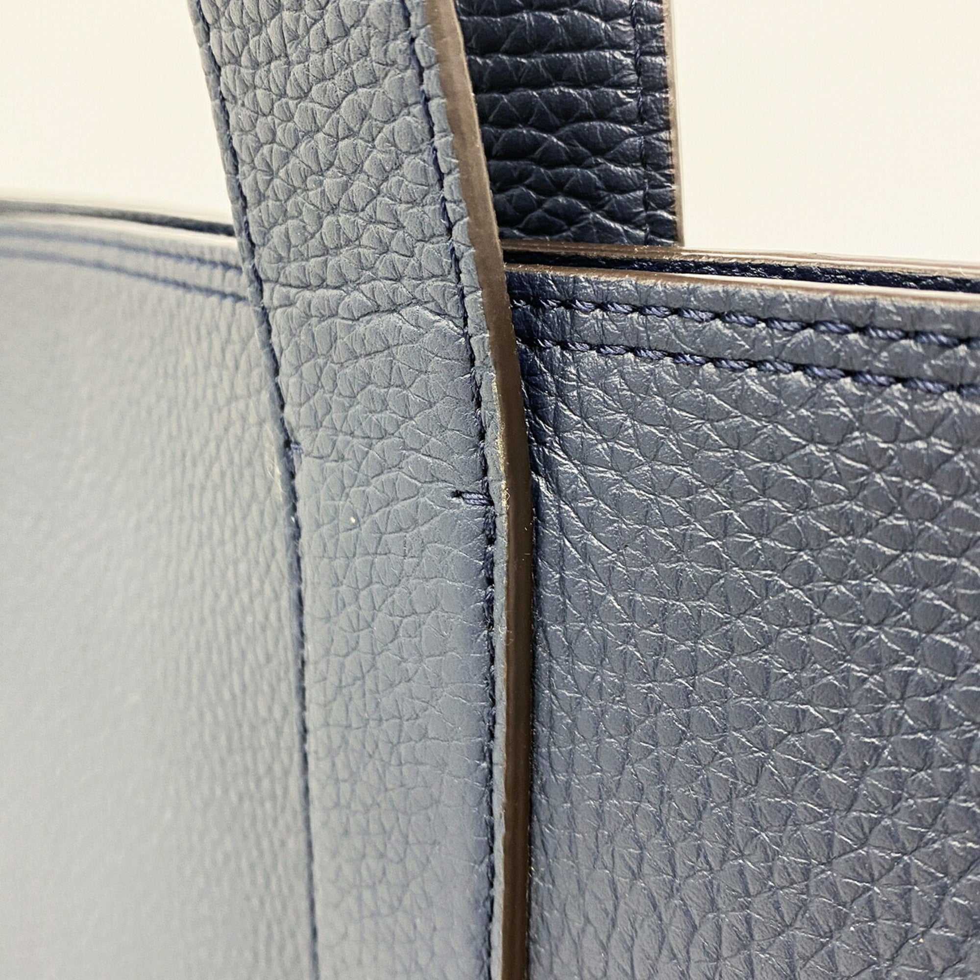 Louis Vuitton Navy Tote Bag (Pre-Owned)