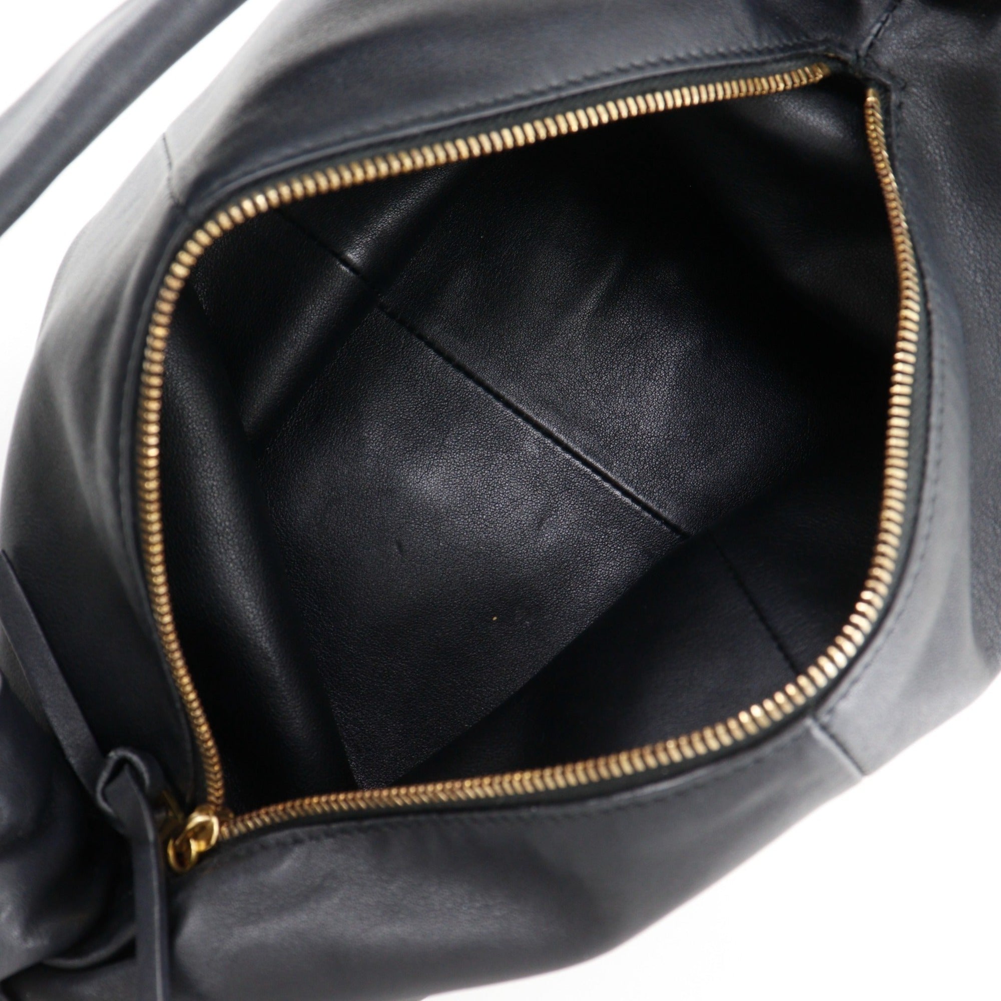 Bottega Veneta Black Handbag (Pre-Owned)