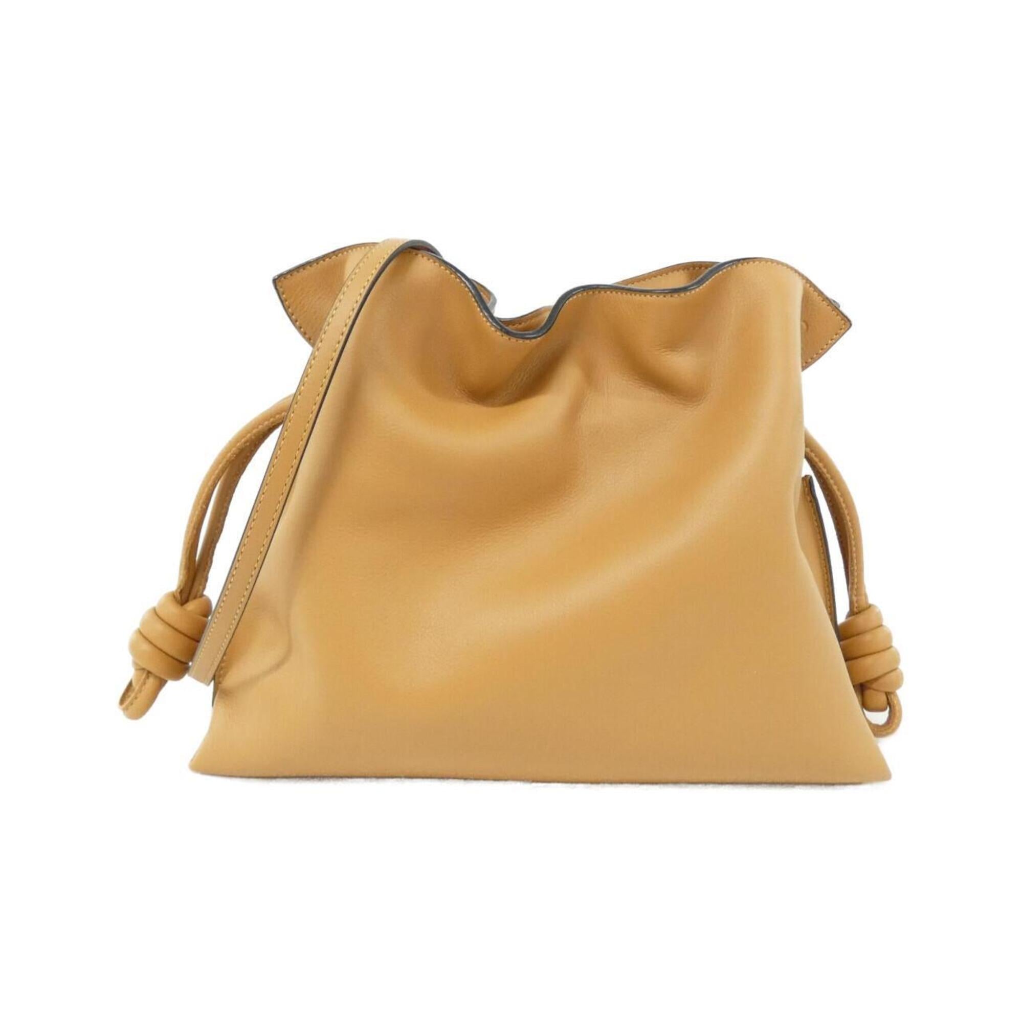 Loewe Beige Leather Handbag (Pre-Owned)