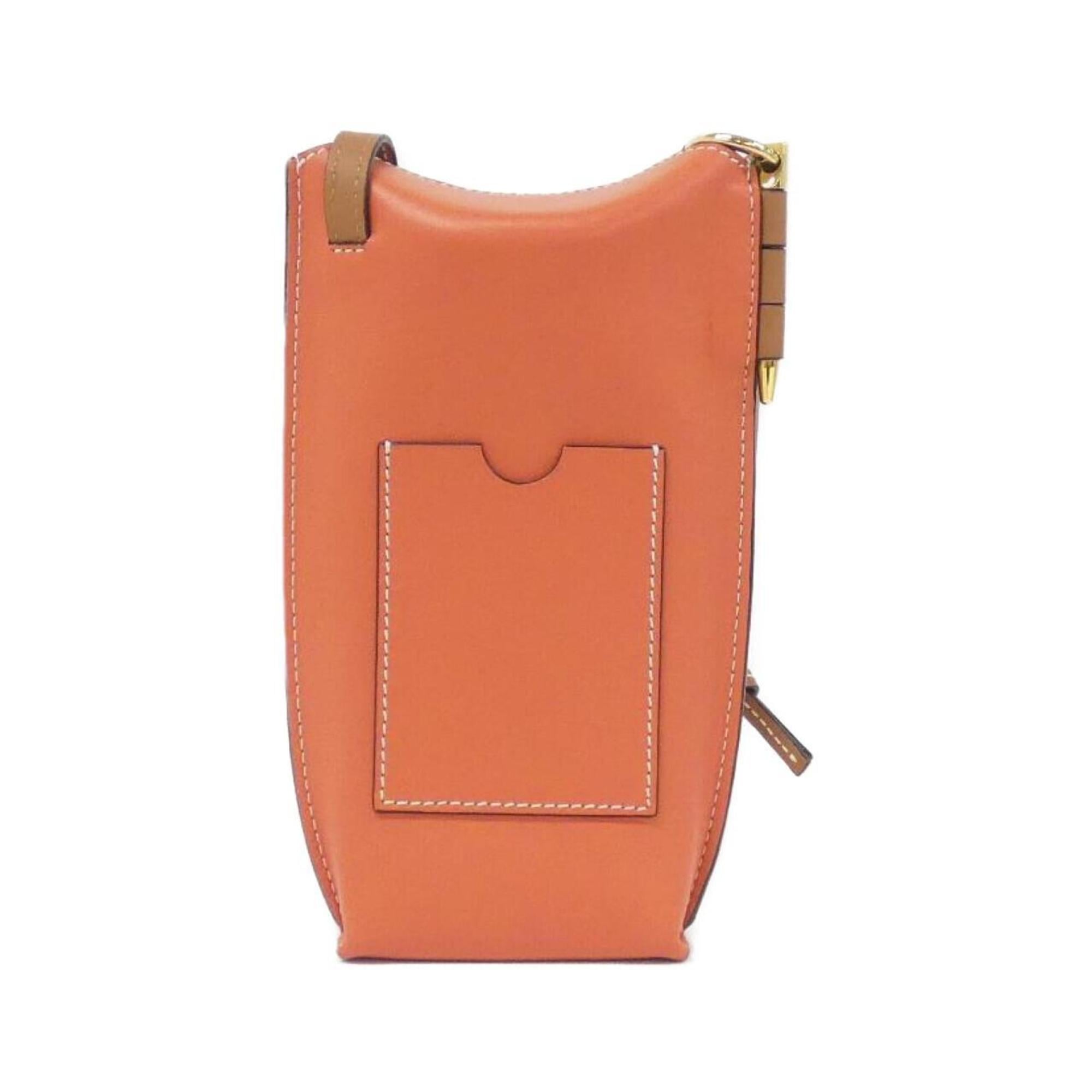 Loewe Pink Leather Shoulder Bag (Pre-Owned)