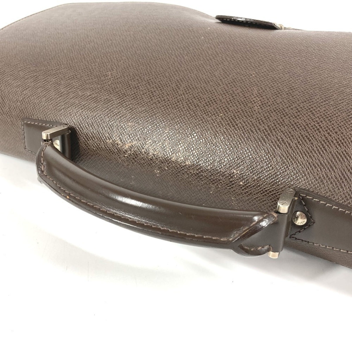 Louis Vuitton Brown Galle Grizzly Taiga Leather Briefcase Handbag Tote Bag (Pre-Owned)