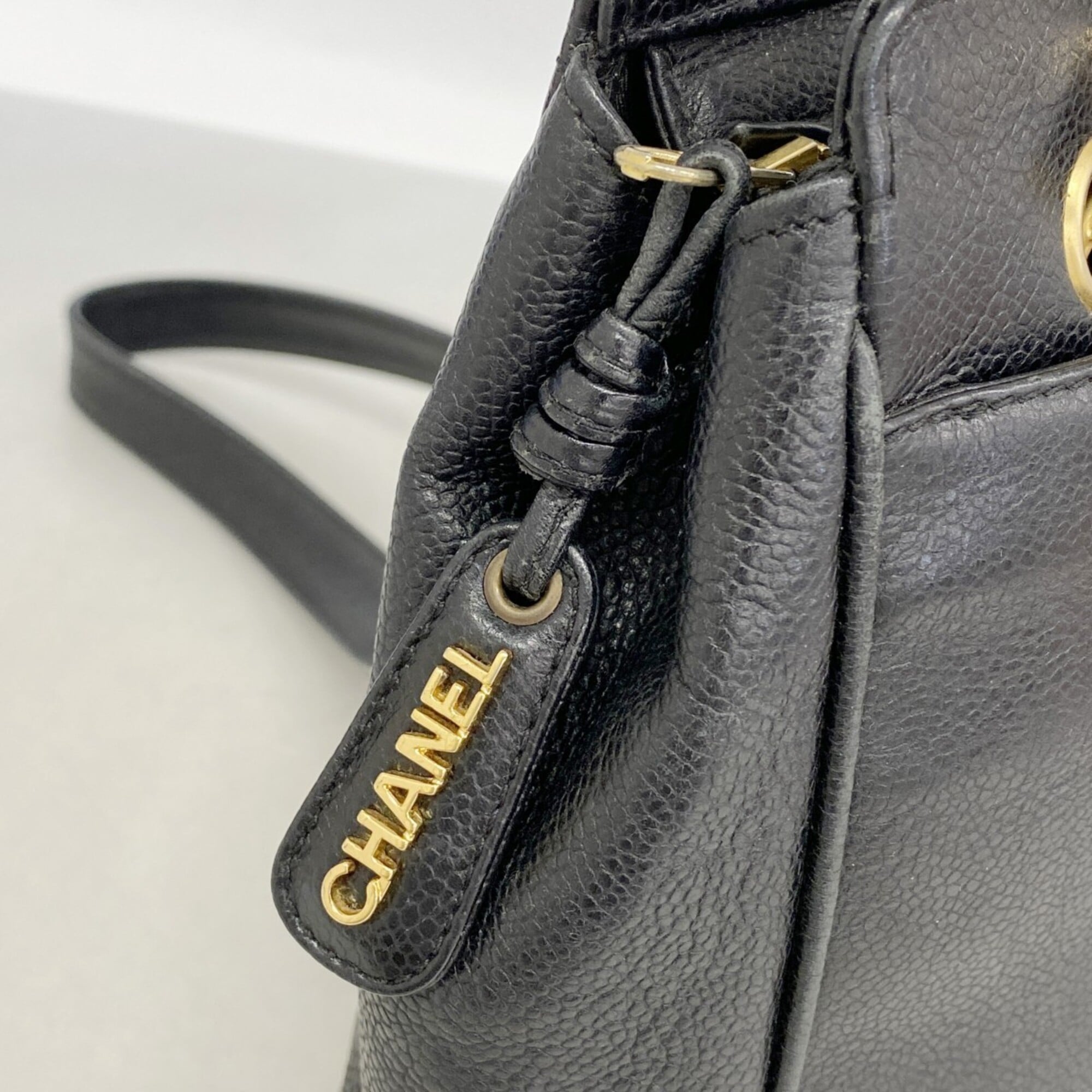 Chanel Black Grained Calfskin Tote Bag (Pre-Owned)