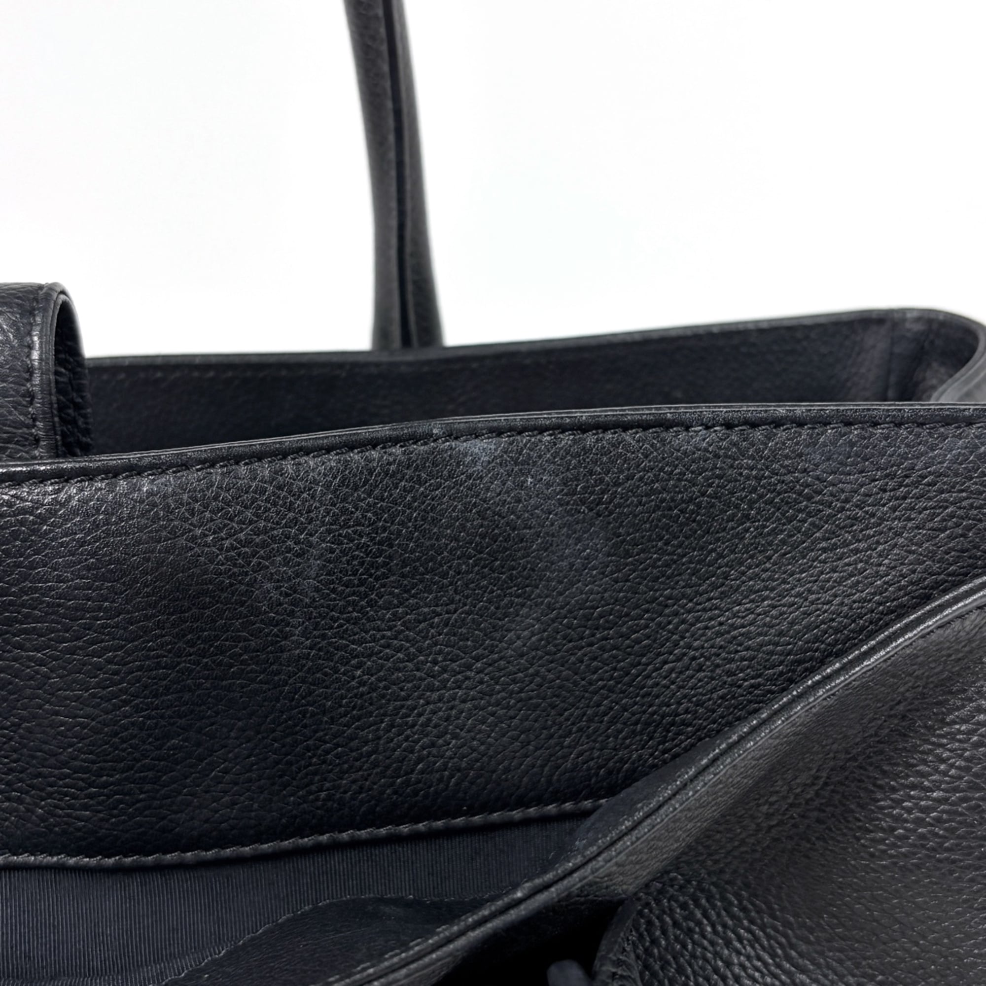 Chanel Black Leather Tote Bag (Pre-Owned)