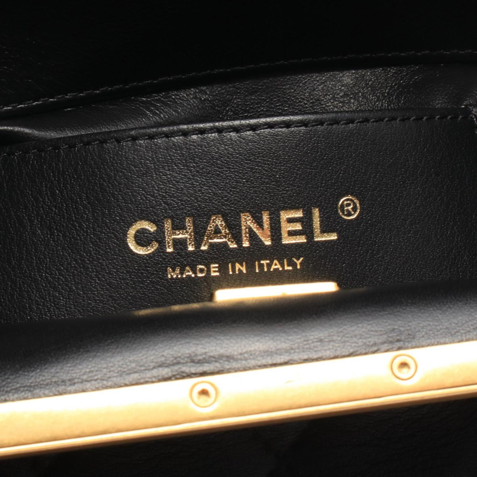 Chanel Black Leather Handbag Shoulder Bag (Pre-Owned)