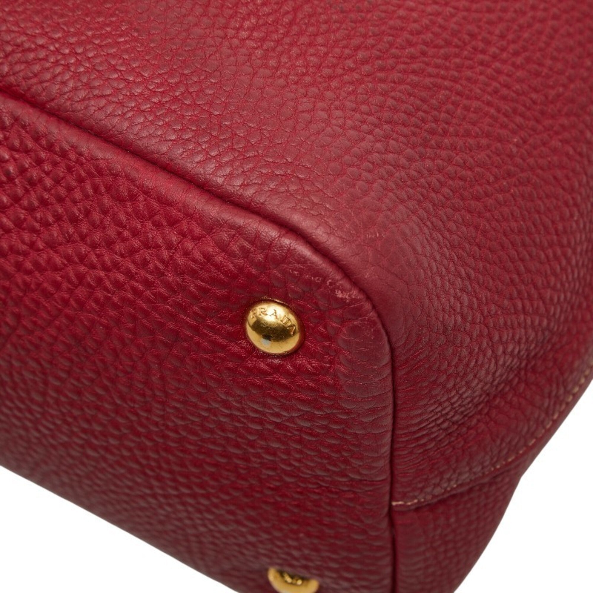 Prada Red Color Leather Shoulder Bag Tote Bag (Pre-Owned)
