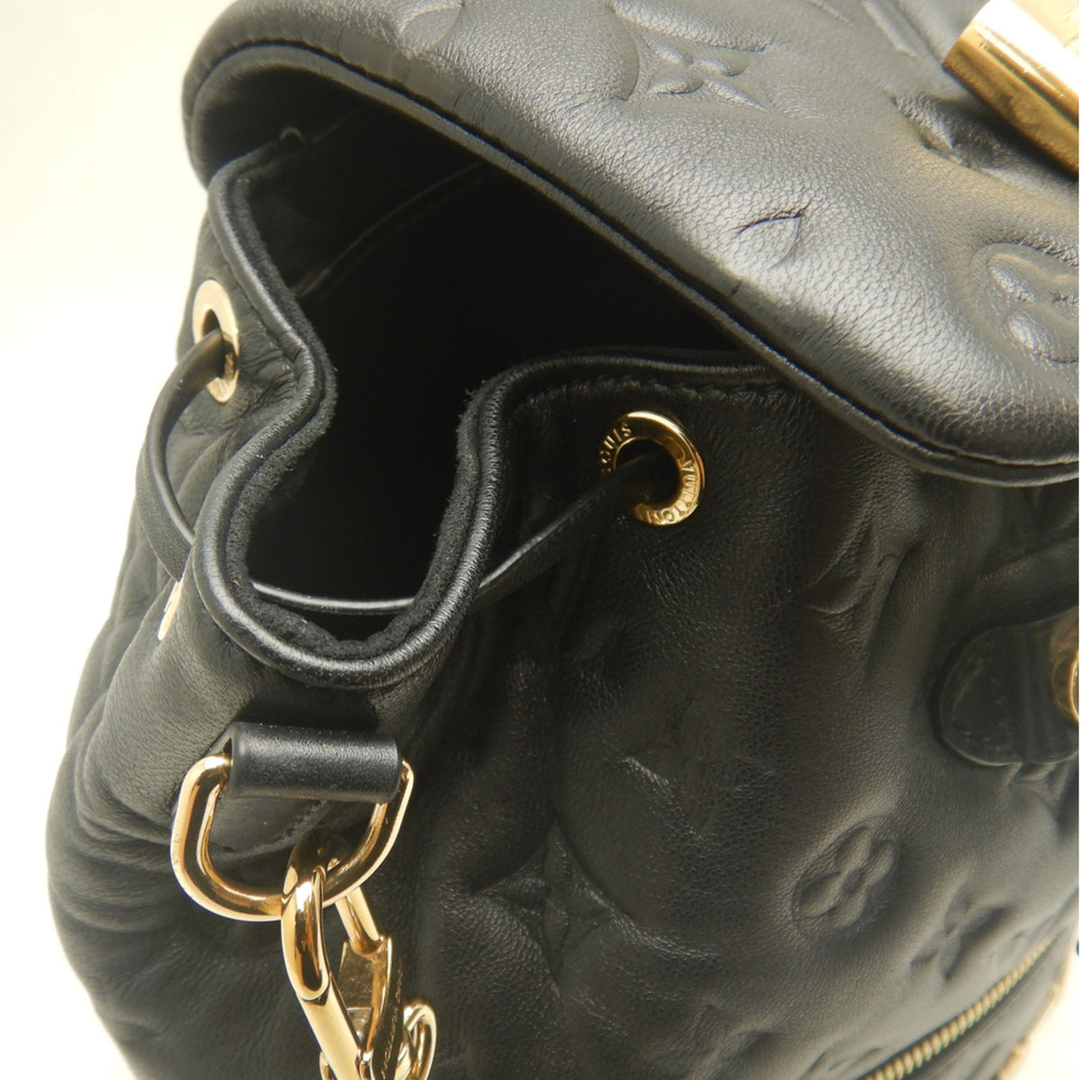 Louis Vuitton Noir Leather Backpack (Pre-Owned)