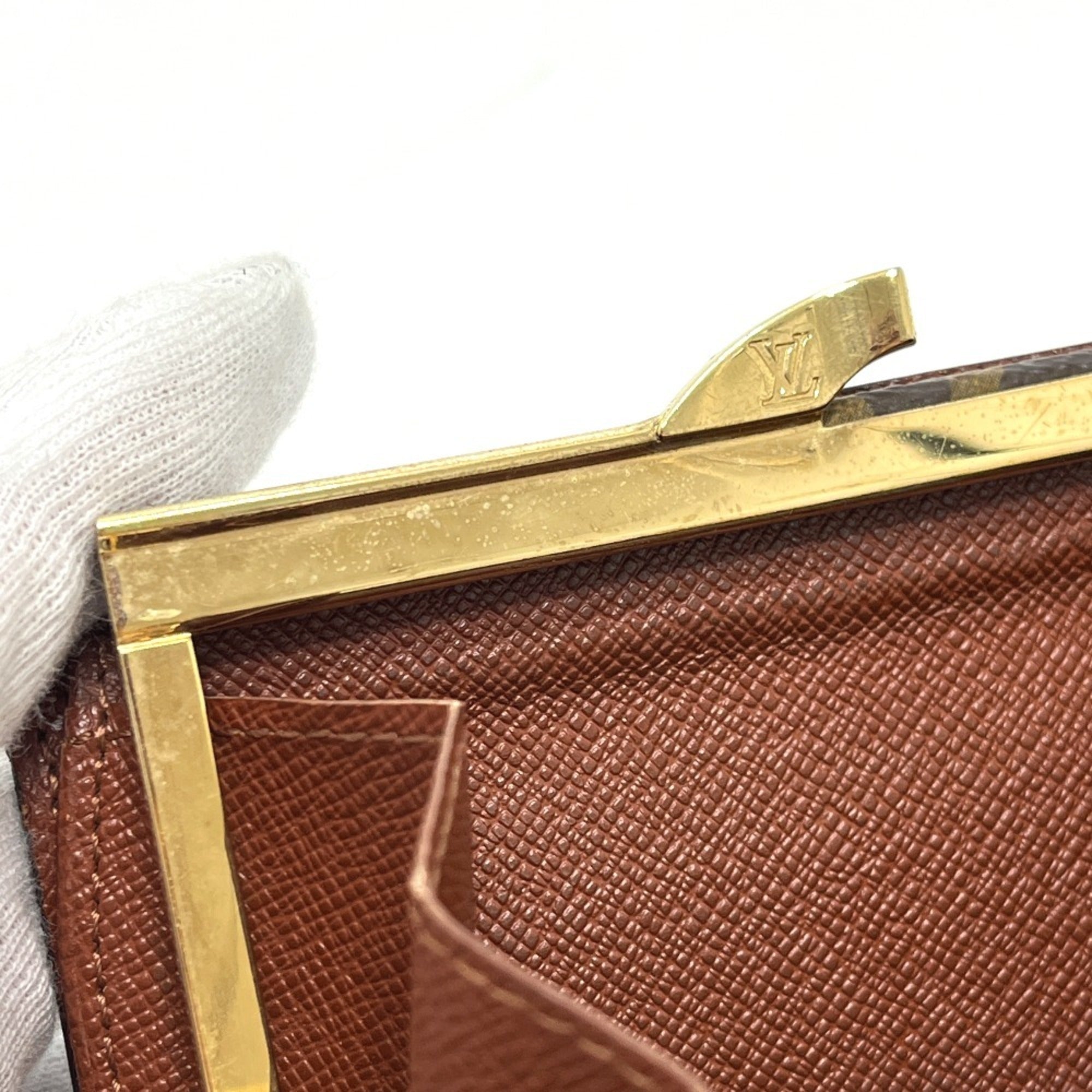 Louis Vuitton Brown Monogram Canvas Wallet (Bi-Fold) (Pre-Owned)