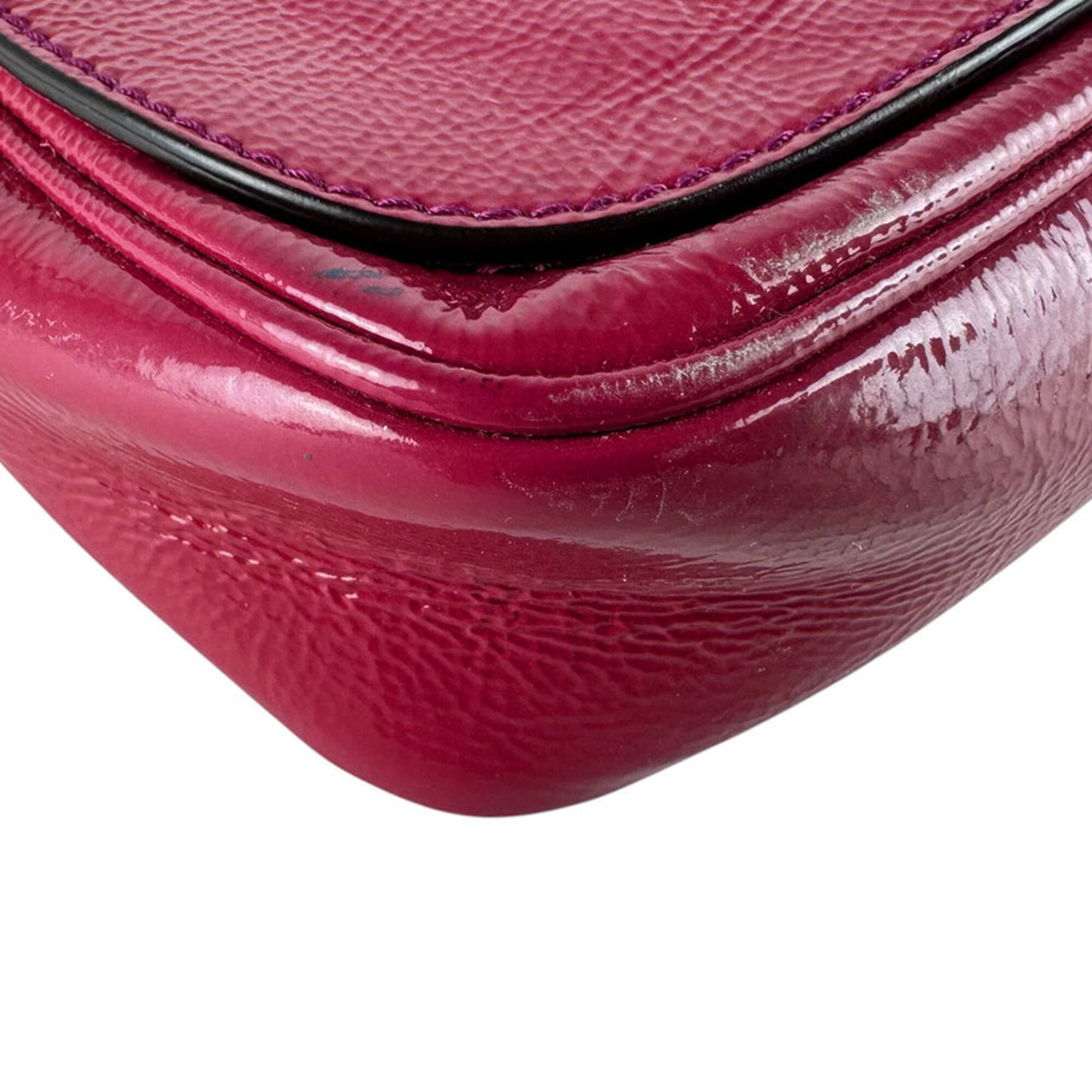 Gucci Pink Patent Leather Shoulder Bag (Pre-Owned)