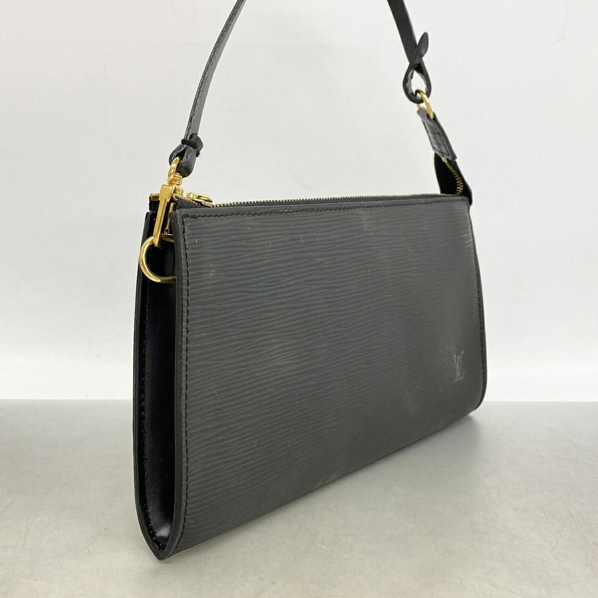 Louis Vuitton Noir Pouch (Pre-Owned)