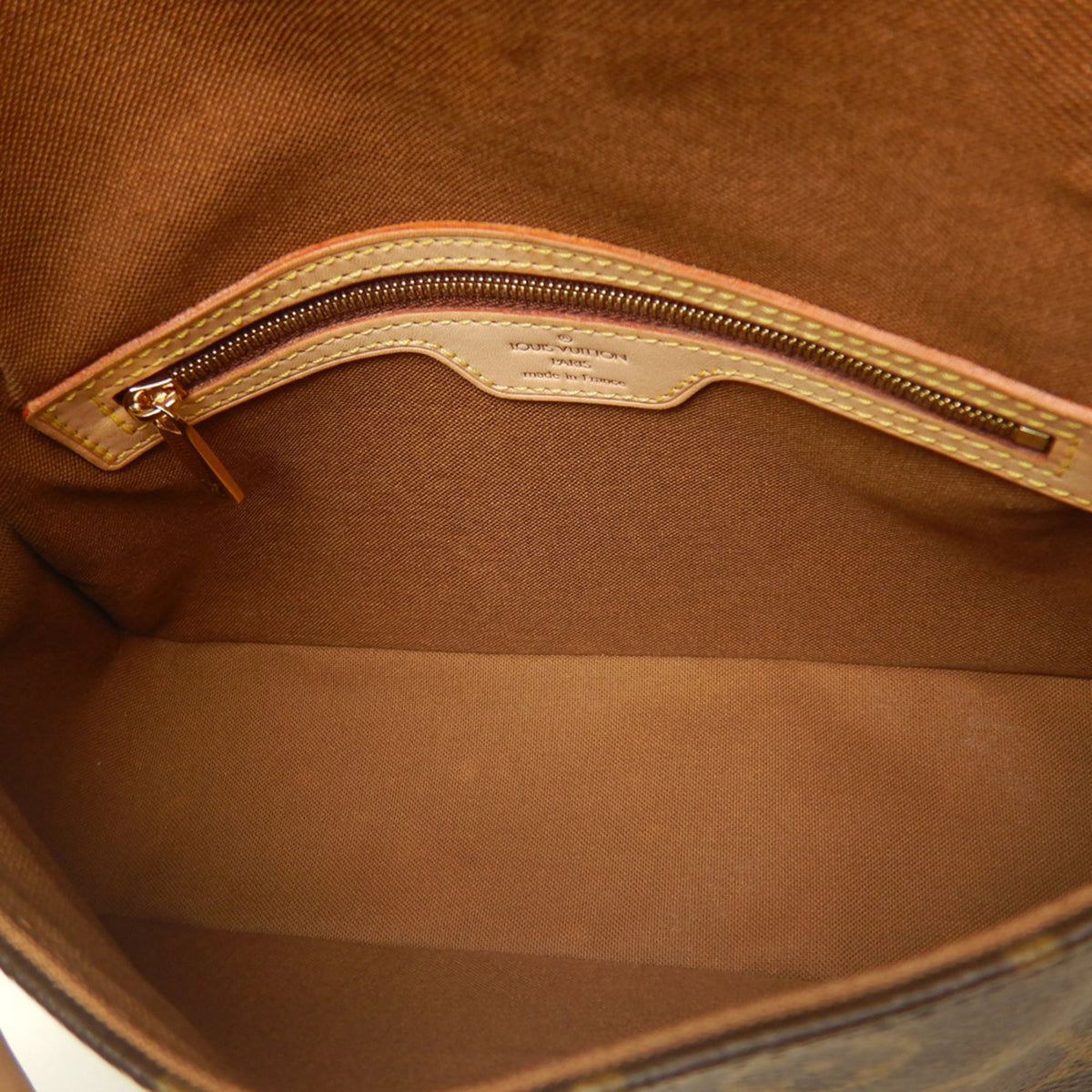 Louis Vuitton Brown Monogram Canvas Shoulder Bag (Pre-Owned)