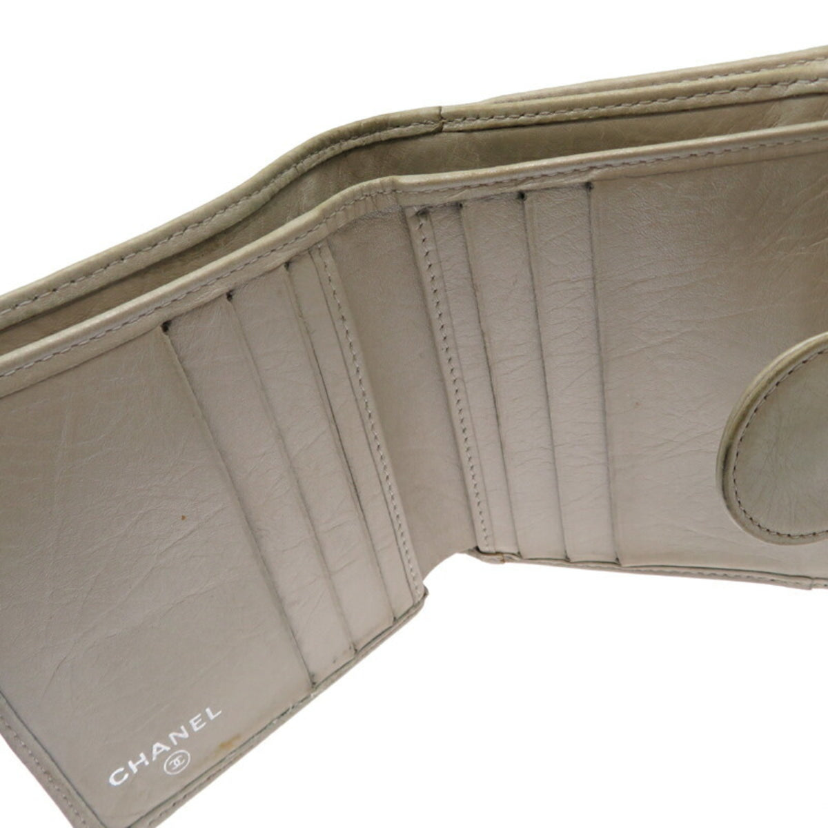 Chanel Gray Leather Wallet (Bi-Fold) (Pre-Owned)