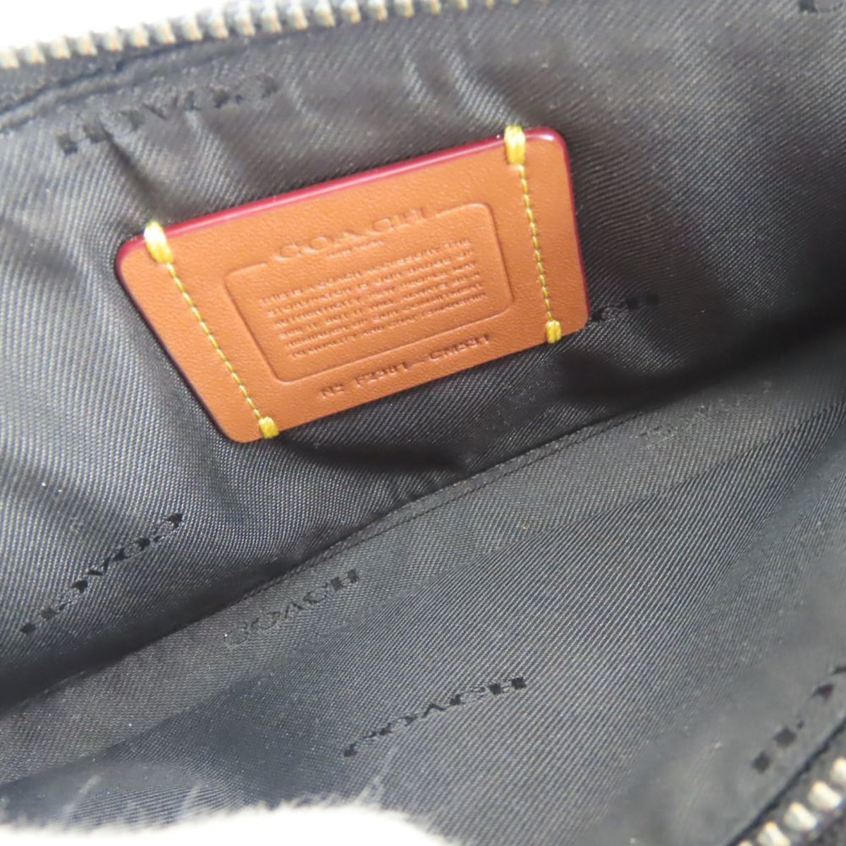 Coach Black Gauze Pochette Pouch Shoulder Bag (Pre-Owned)