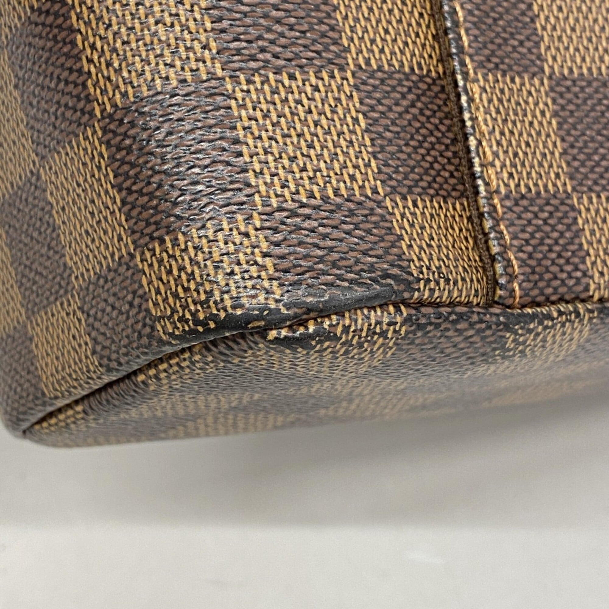 Louis Vuitton Ebene Shoulder Bag (Pre-Owned)