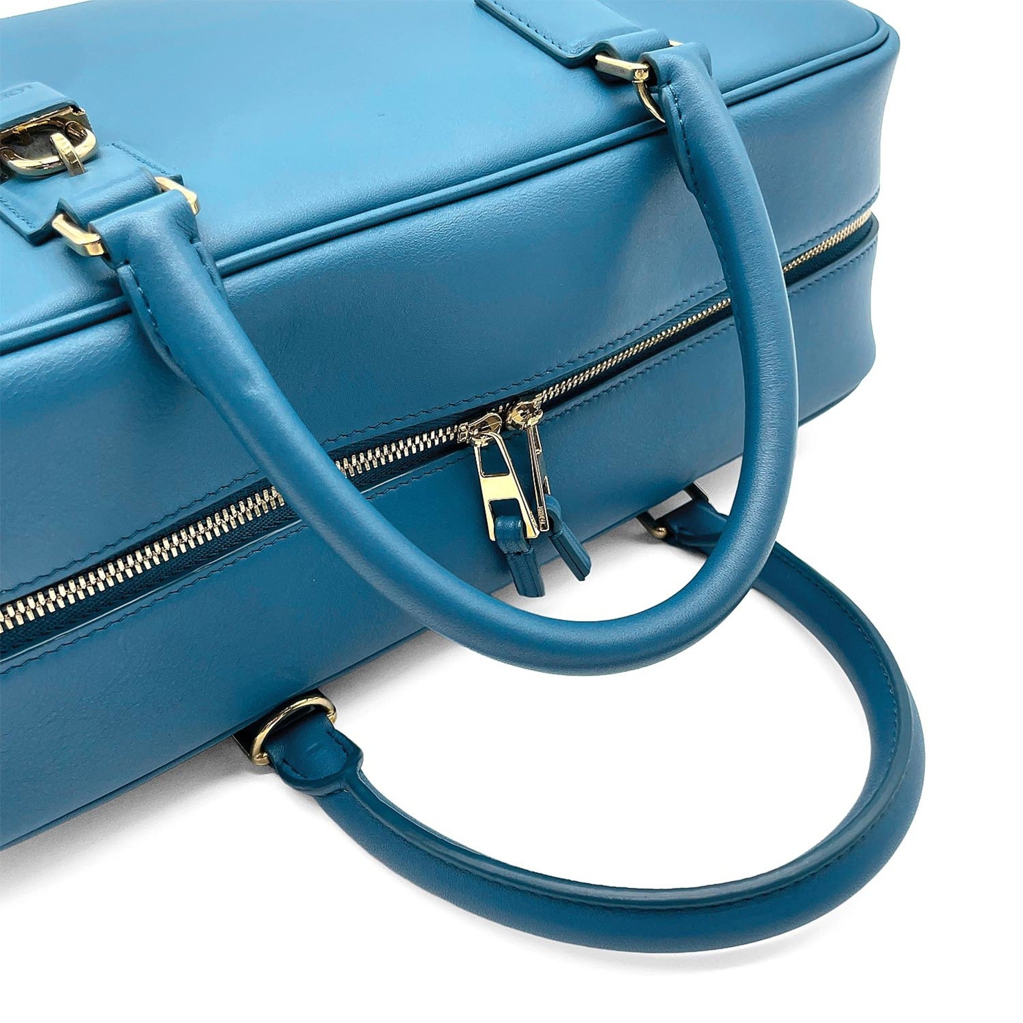 Loewe Blue Leather Shoulder Bag (Pre-Owned)