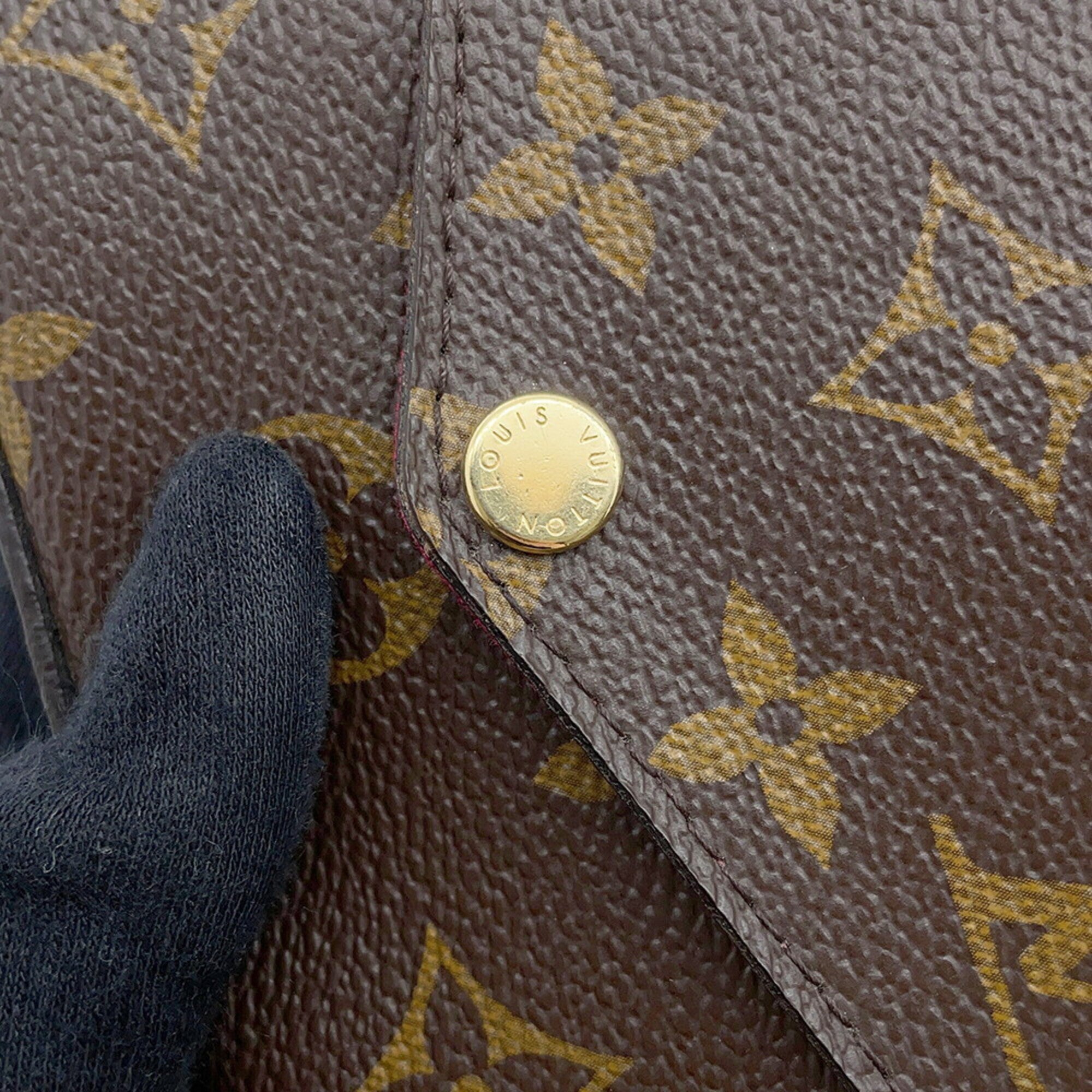 Louis Vuitton Monogram Fuchsia Monogram Chain/Shoulder Wallet (Pre-Owned)