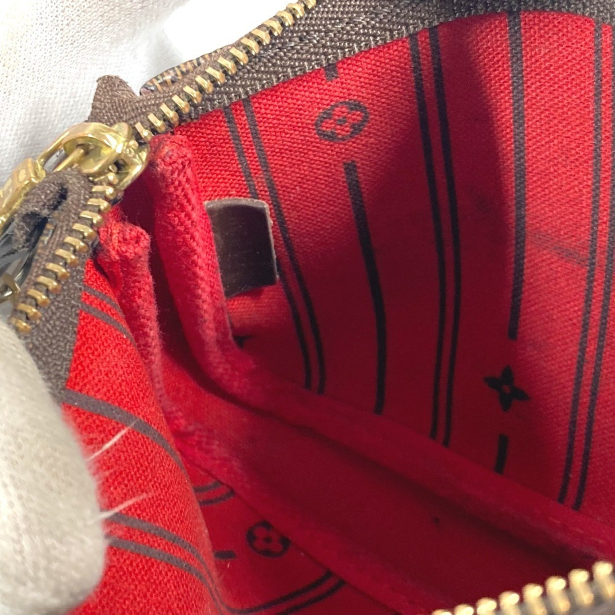 Louis Vuitton Brown Damier Canvas Ebene Galle Red Color Damier Canvas Handbag Pochette (Pre-Owned)