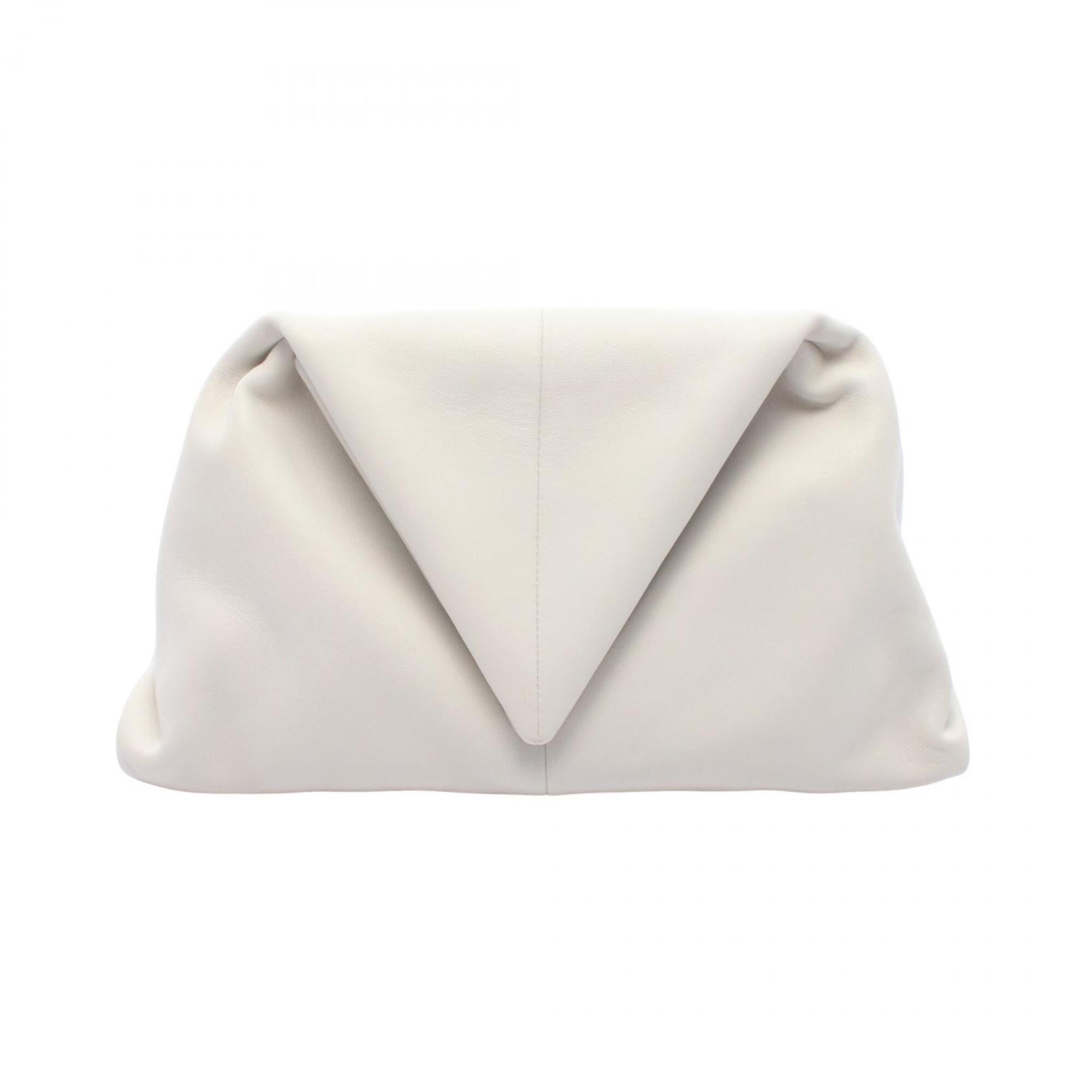 Bottega Veneta White Leather Clutch Bag Handbag (Pre-Owned)